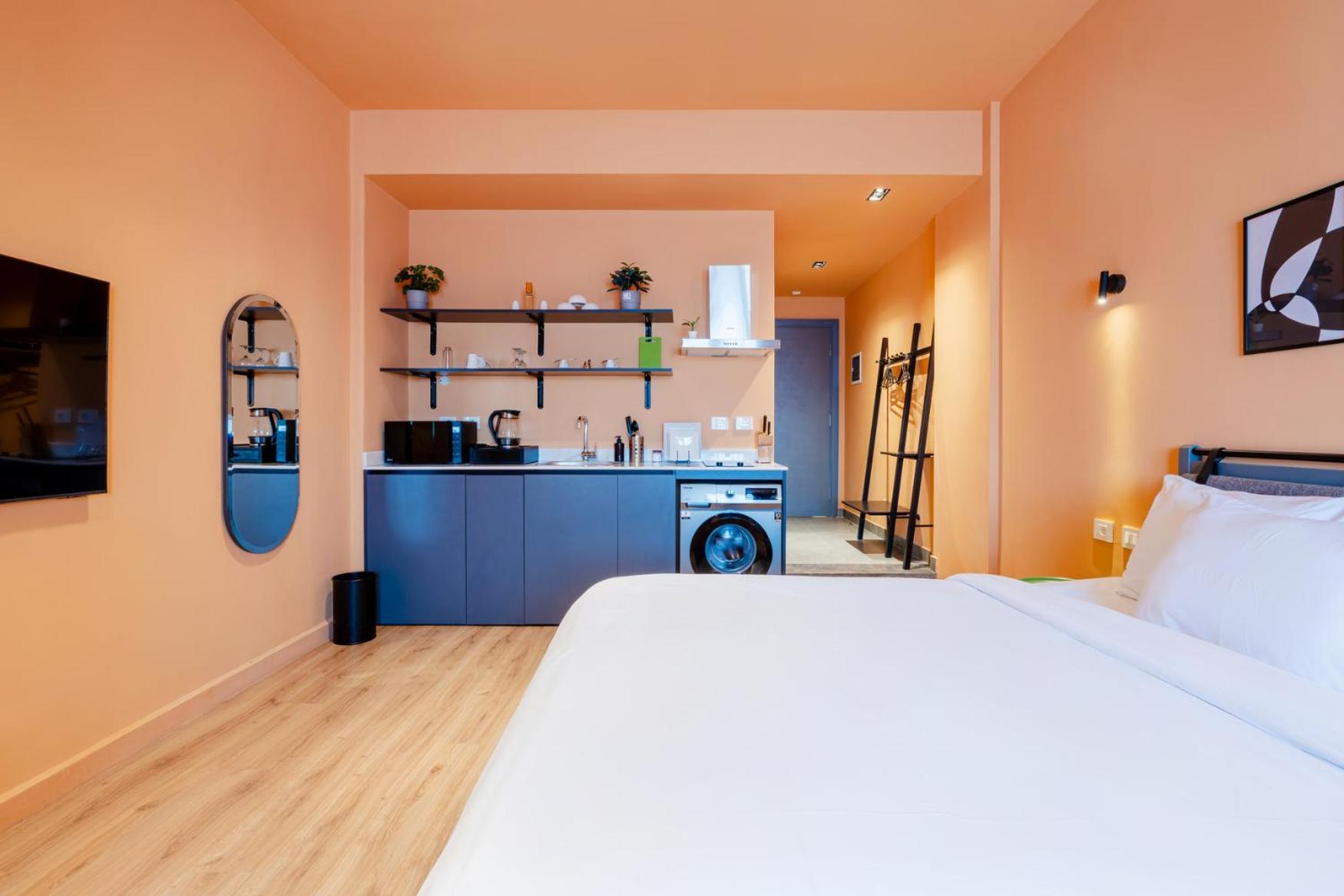 grey l studio apartments Downtown Cairo Ouzonian House