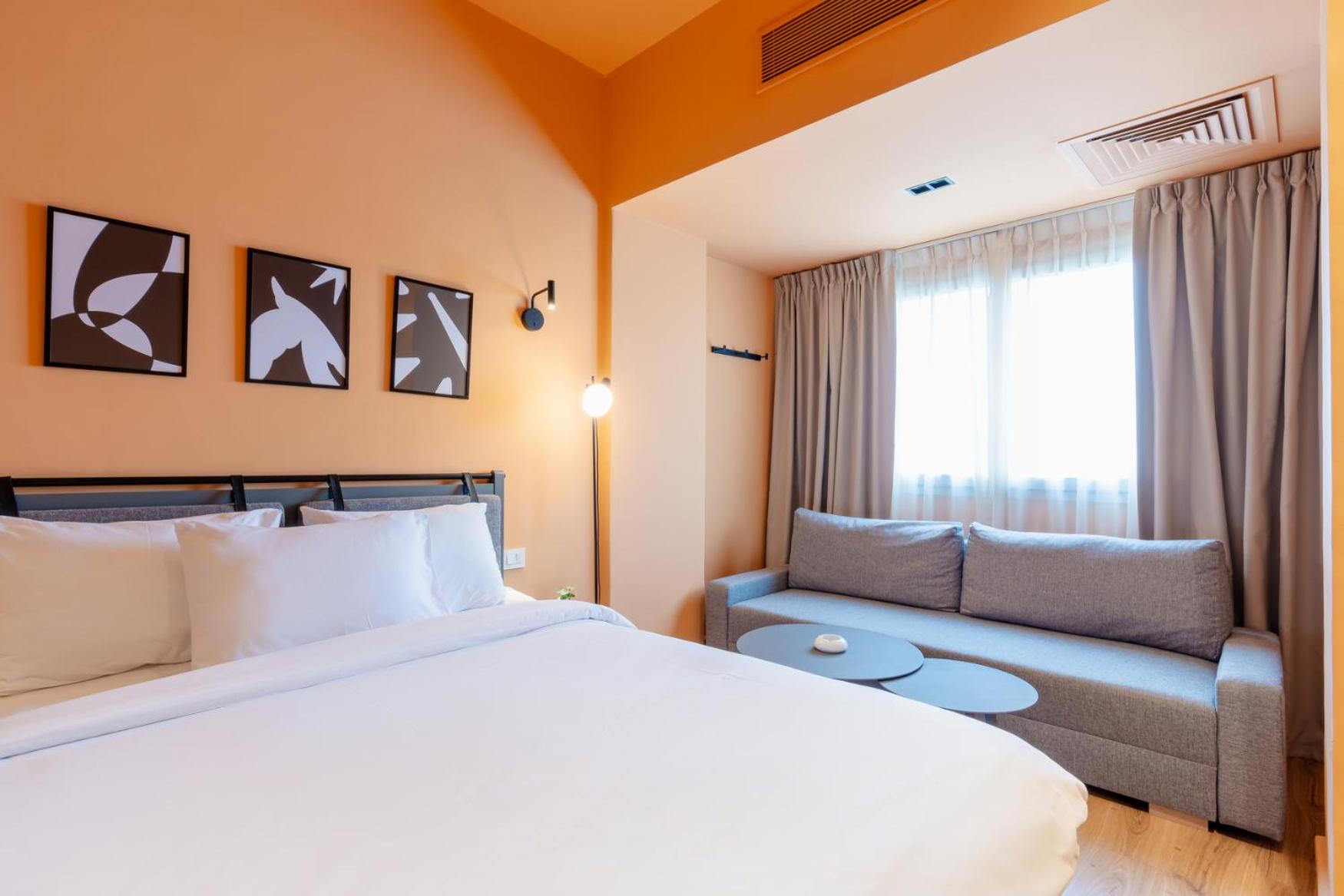 grey l studio apartments Downtown Cairo Ouzonian House