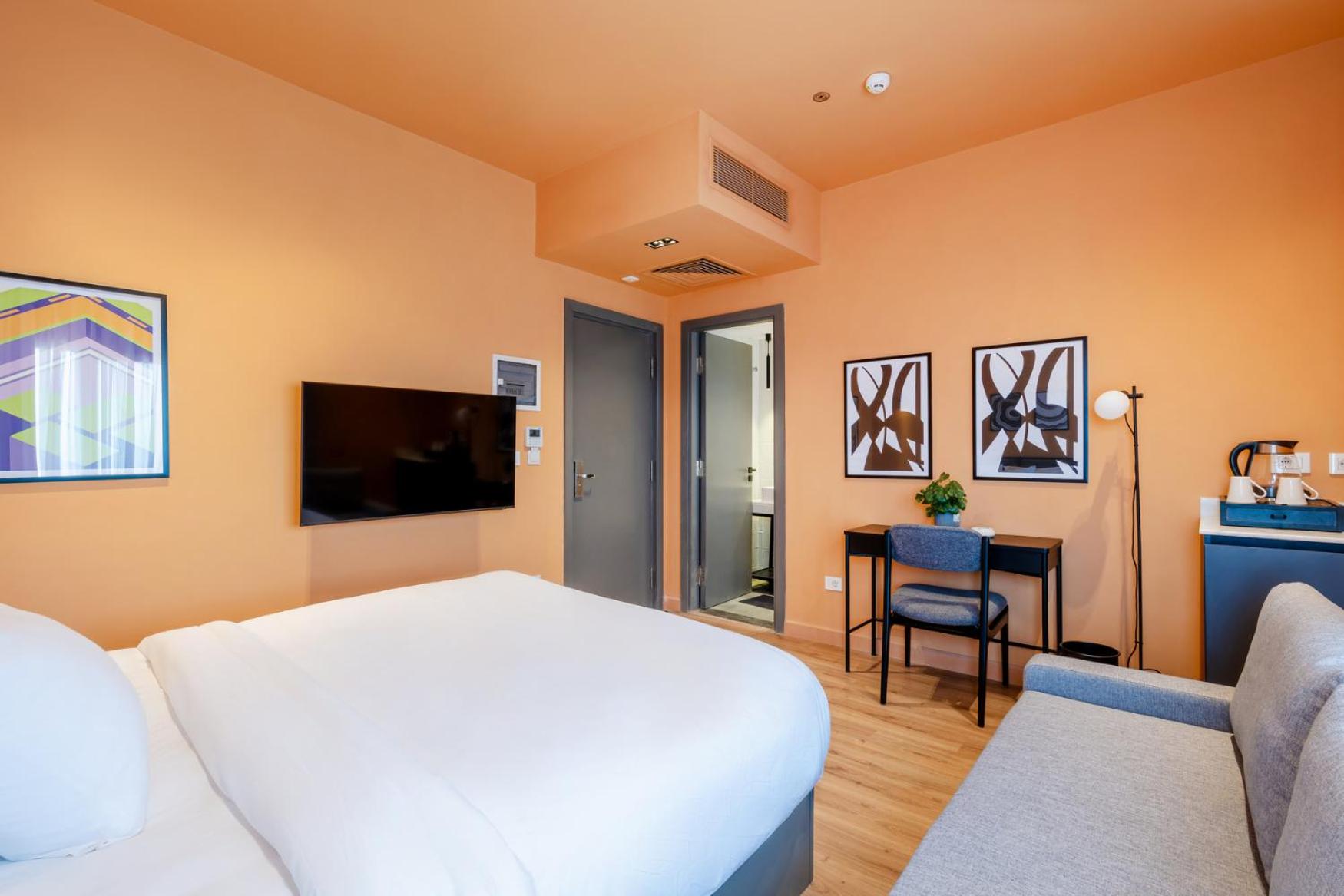 grey l studio apartments Downtown Cairo Ouzonian House