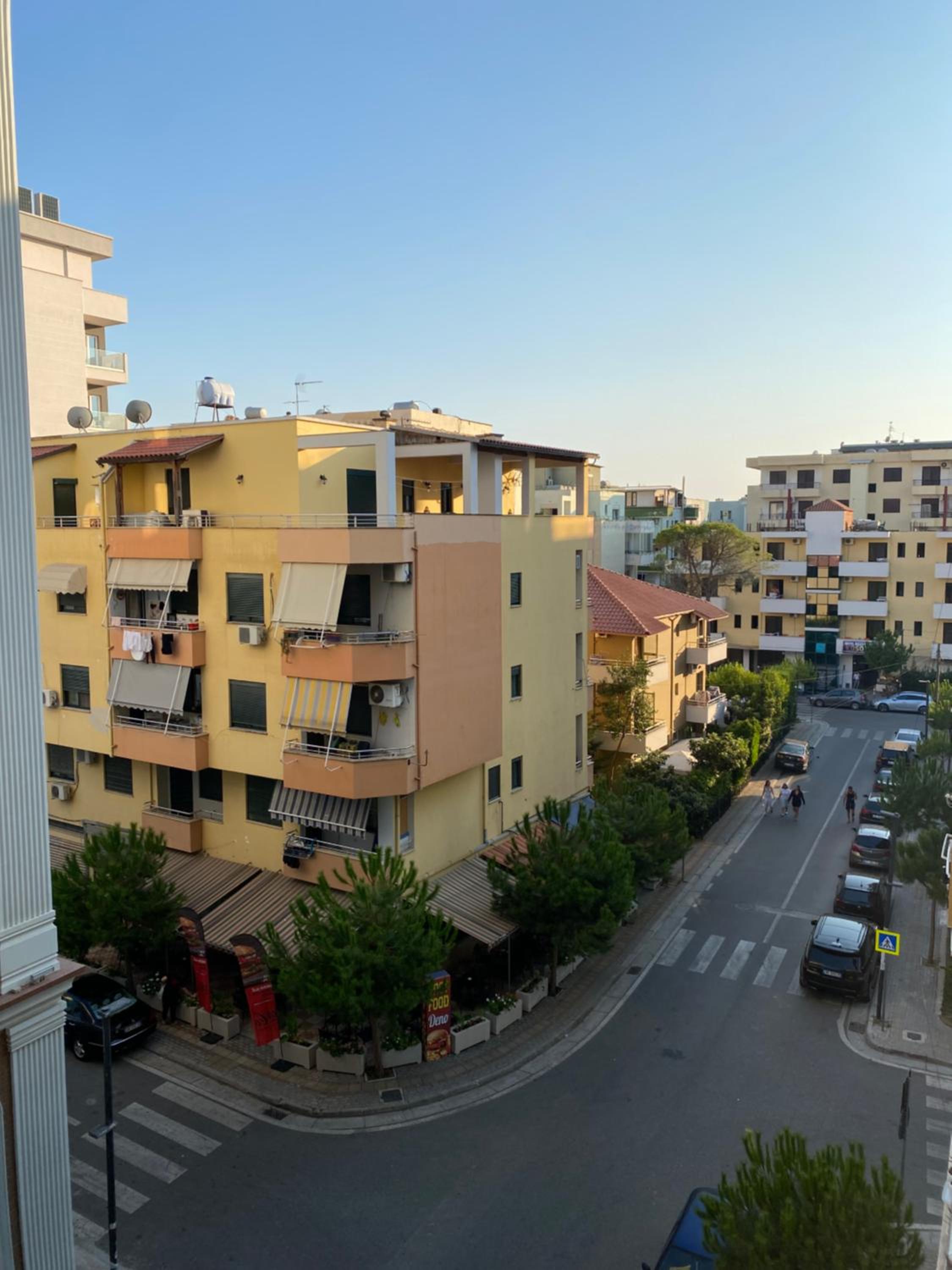 Besi Apartments