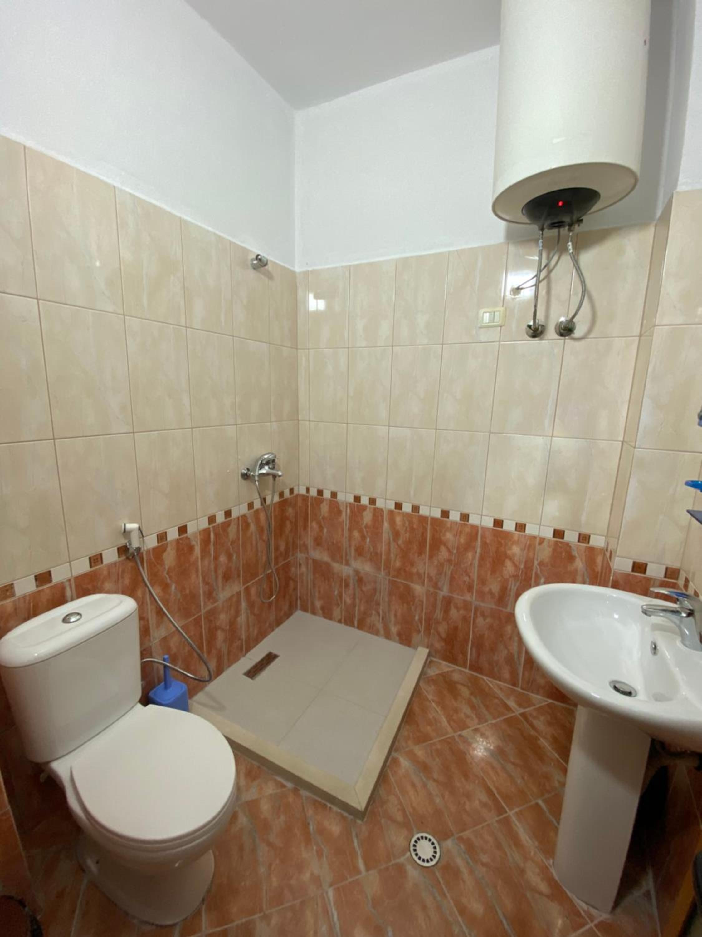Besi Apartments
