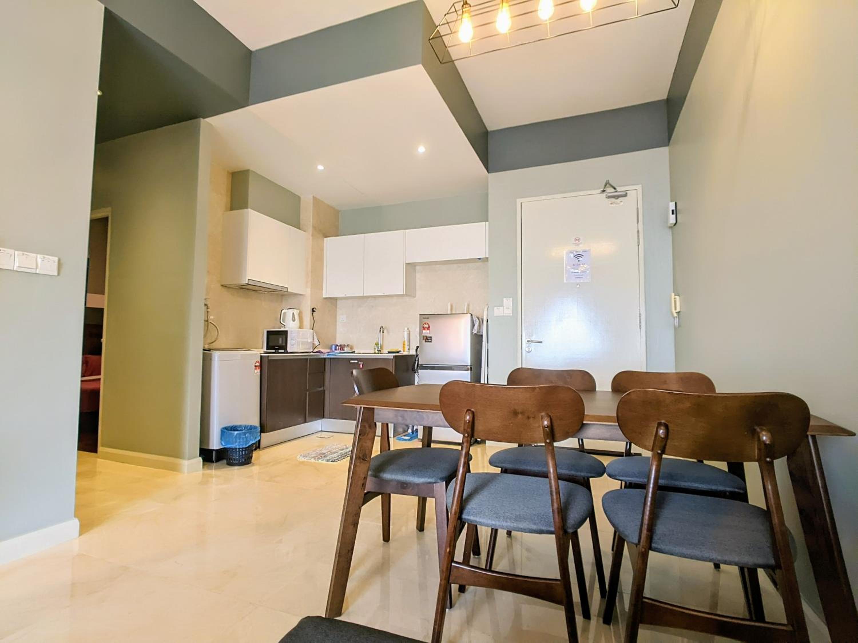 Silverscape Residence 2 Bedrooms Suite by MJ Holiday