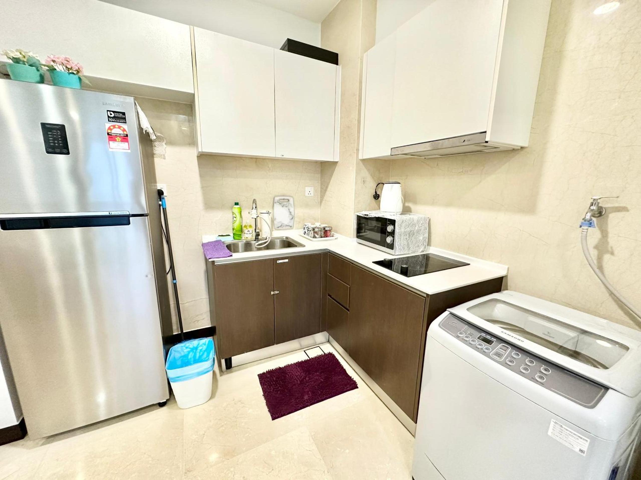 Silverscape Residence 2 Bedrooms Suite by MJ Holiday