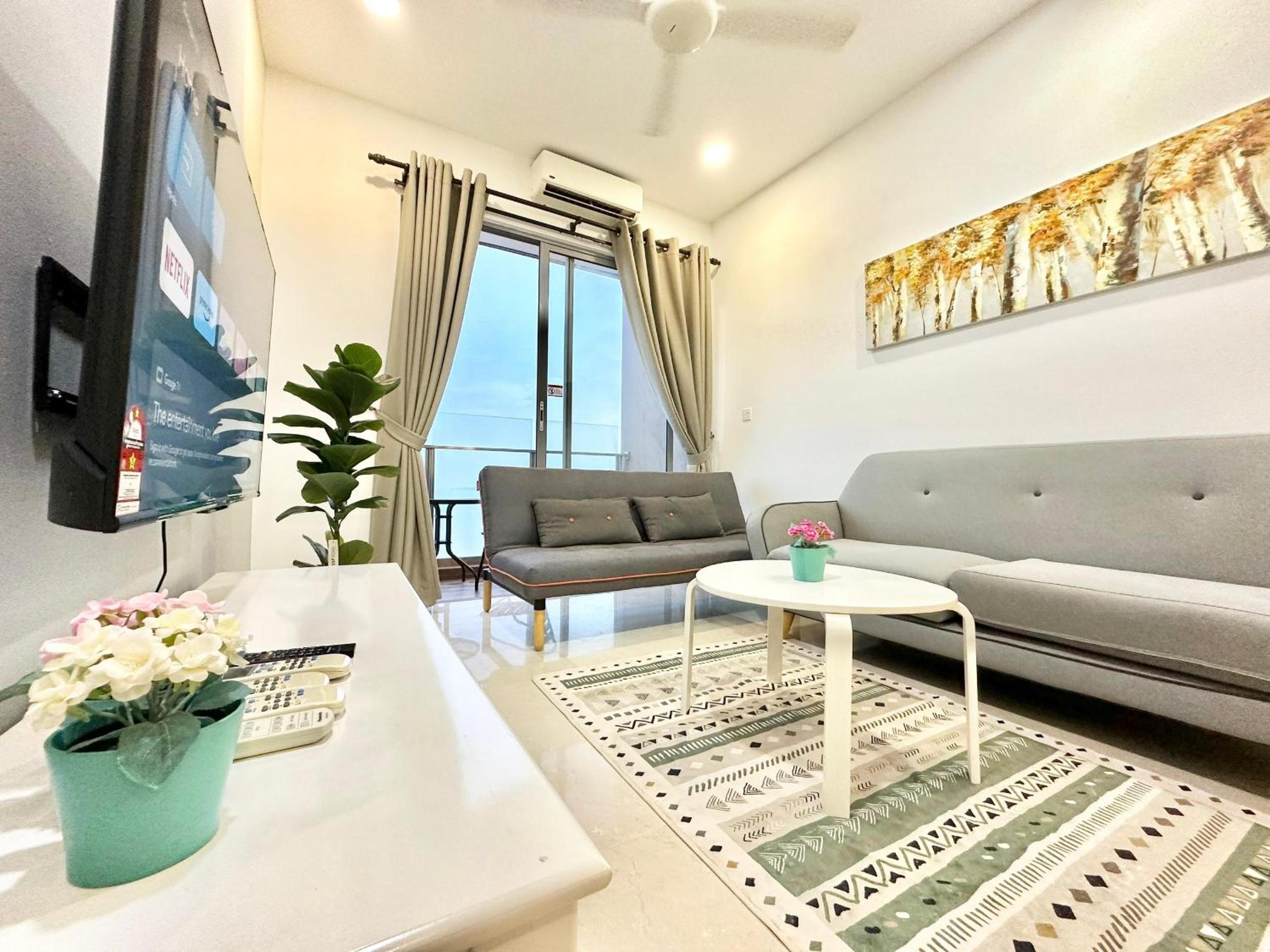 Silverscape Residence 2 Bedrooms Suite by MJ Holiday