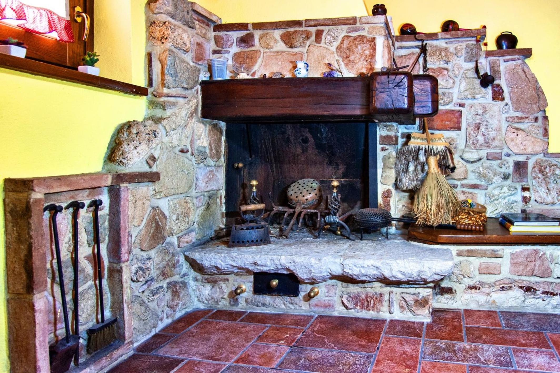 Photo 9