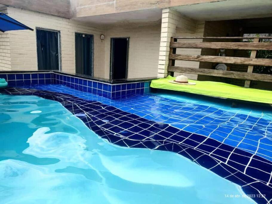 Cobertura com piscina e churrasqueira privativas
