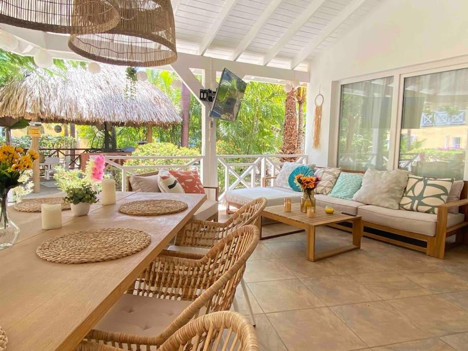 Tropisch paradijs Villa Jan Thiel Curaçao