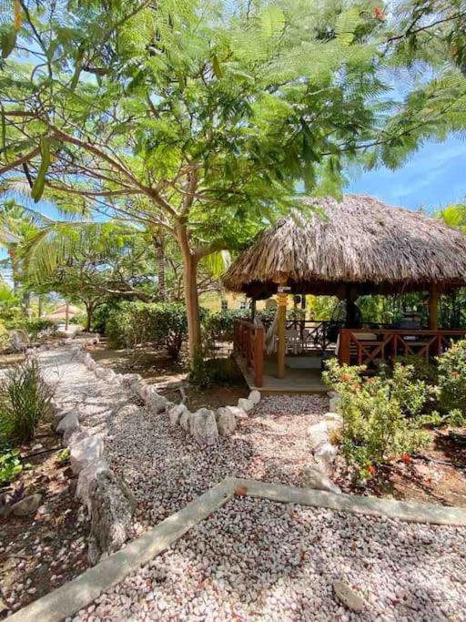Tropisch paradijs Villa Jan Thiel Curaçao