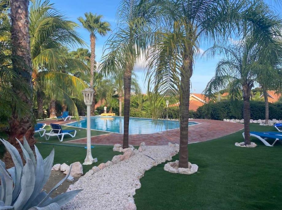 Tropisch paradijs Villa Jan Thiel Curaçao