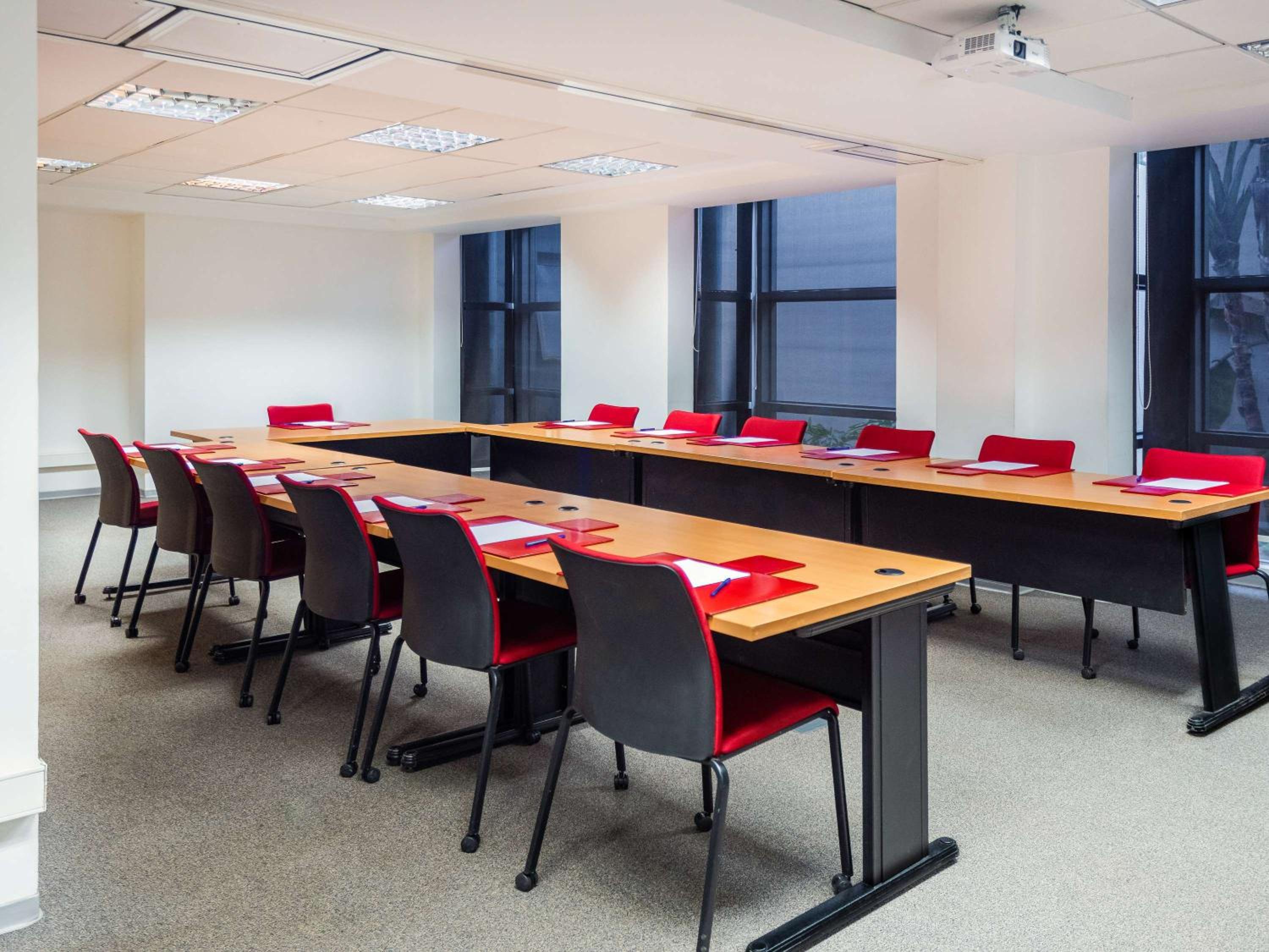 meeting & event spaces
