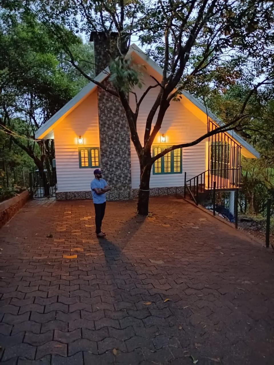 White Cottage, Kuttikkanam view 2