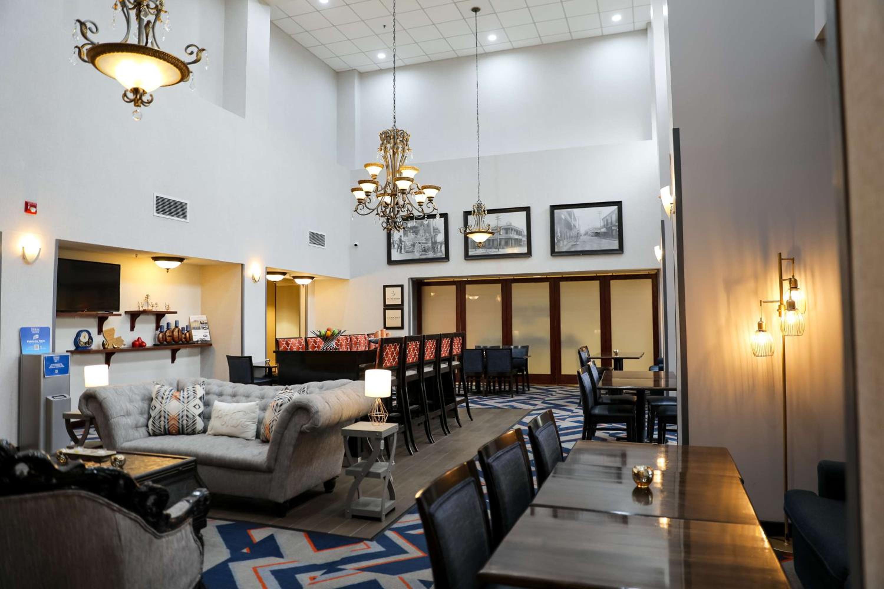 Morgan City Vacations - Hampton Inn  Suites Thibodaux - Property Image 3