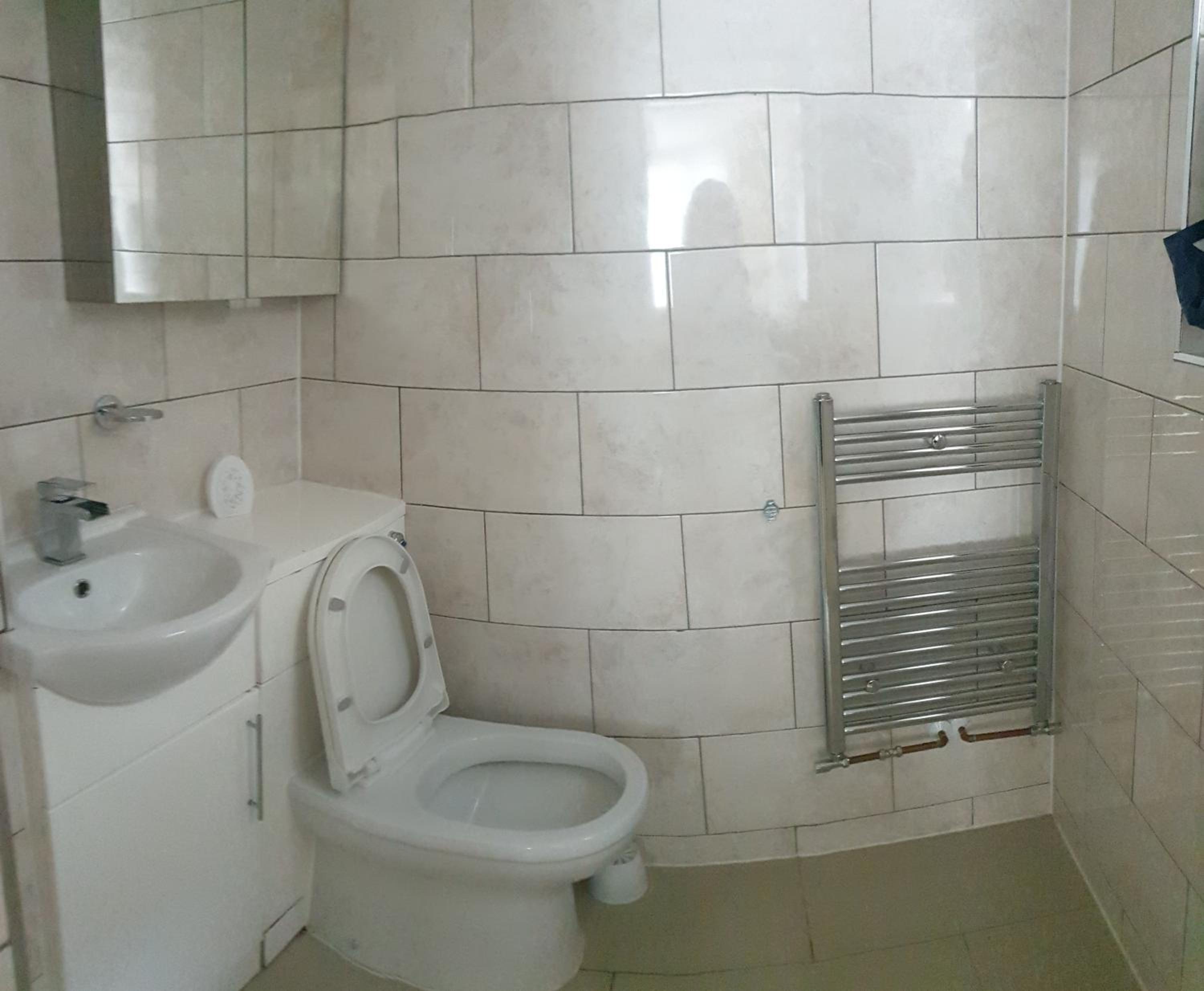 Private Rooms near Hither green Station