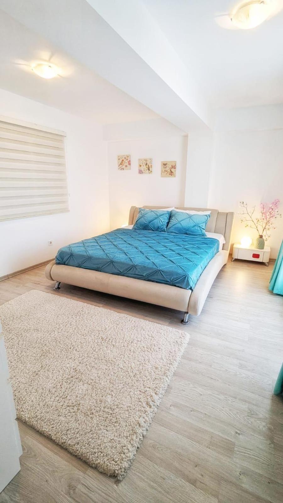 Airport Apartment 70 squared meters view 5