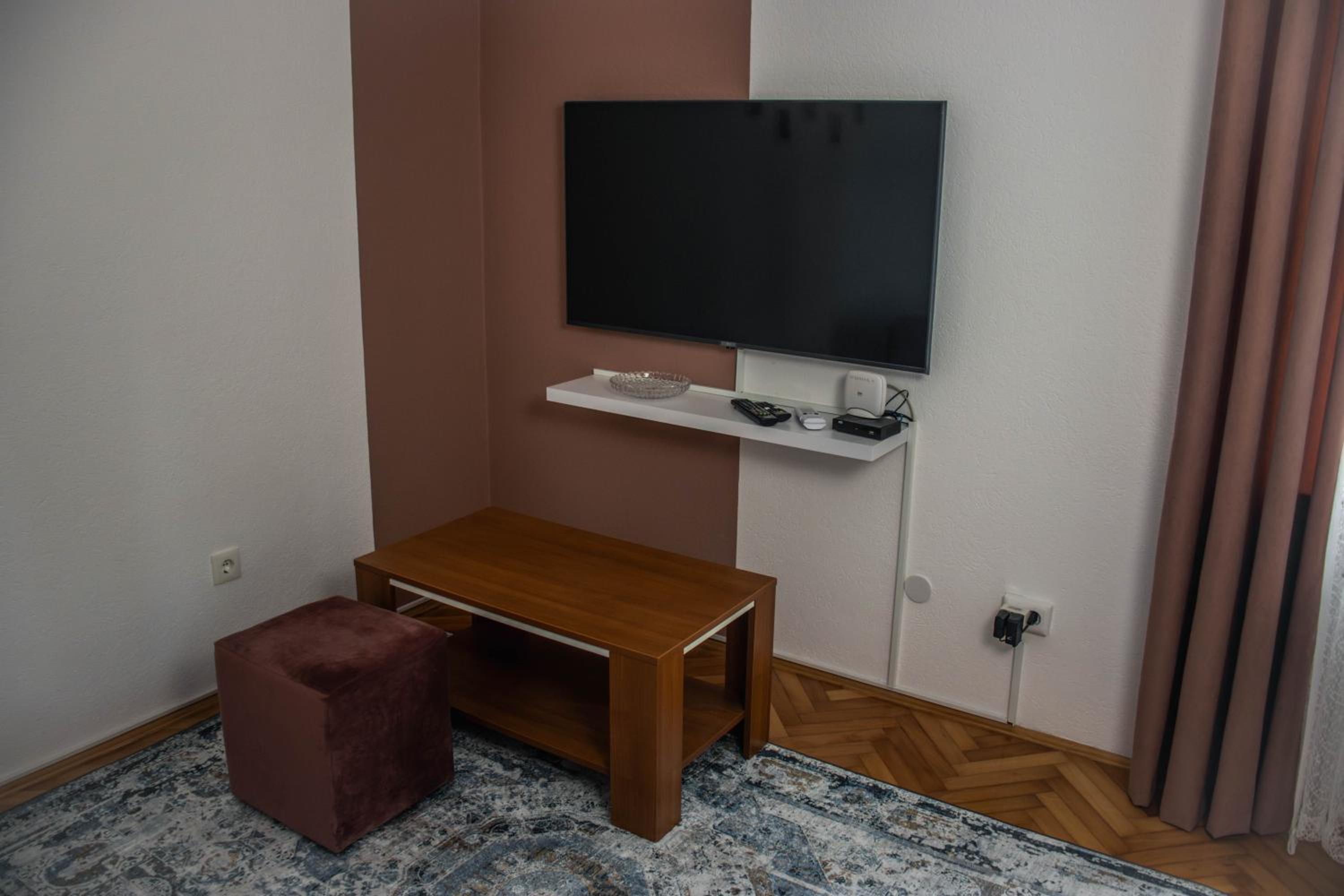 Urban Escape Studio Apartment