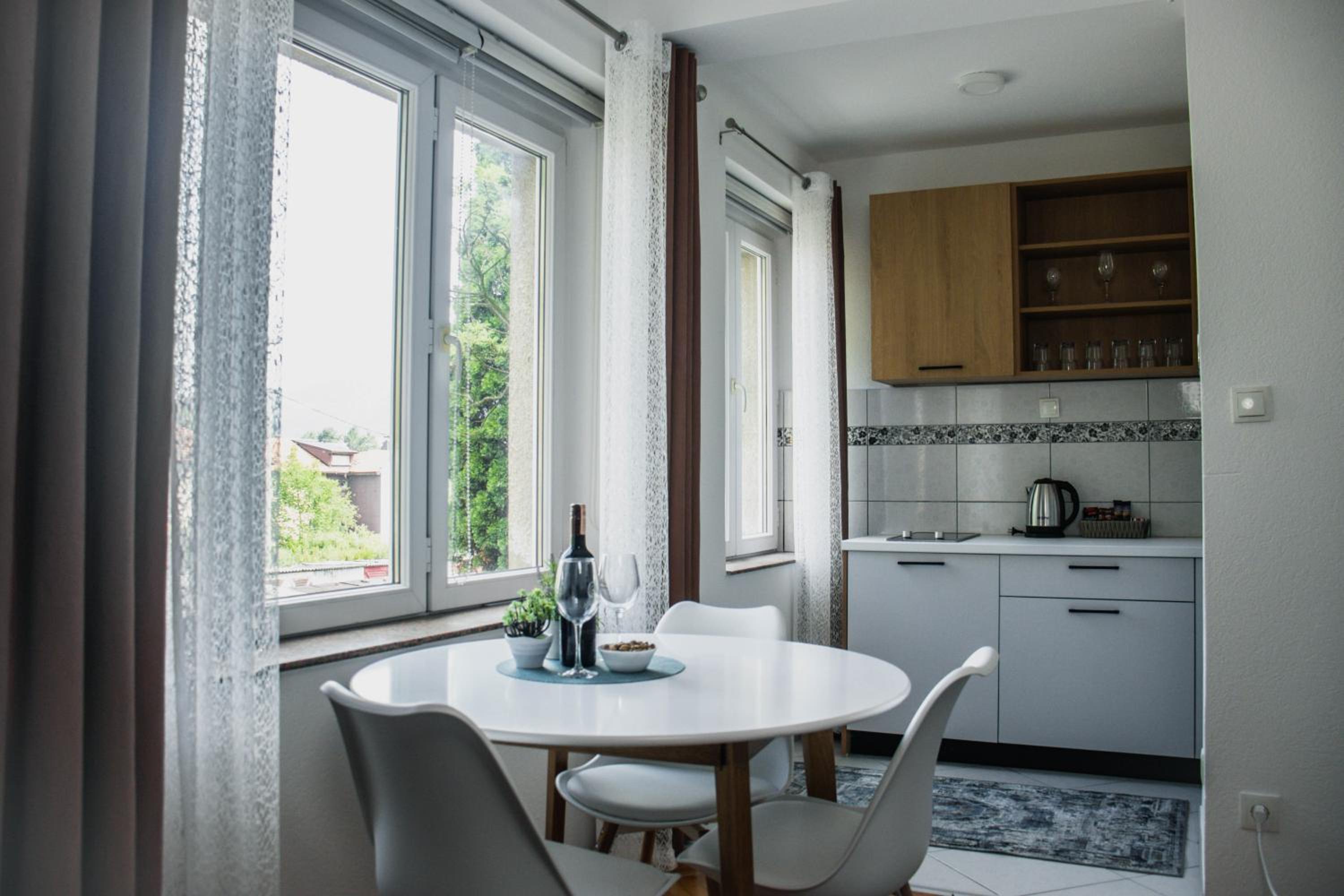 Urban Escape Studio Apartment