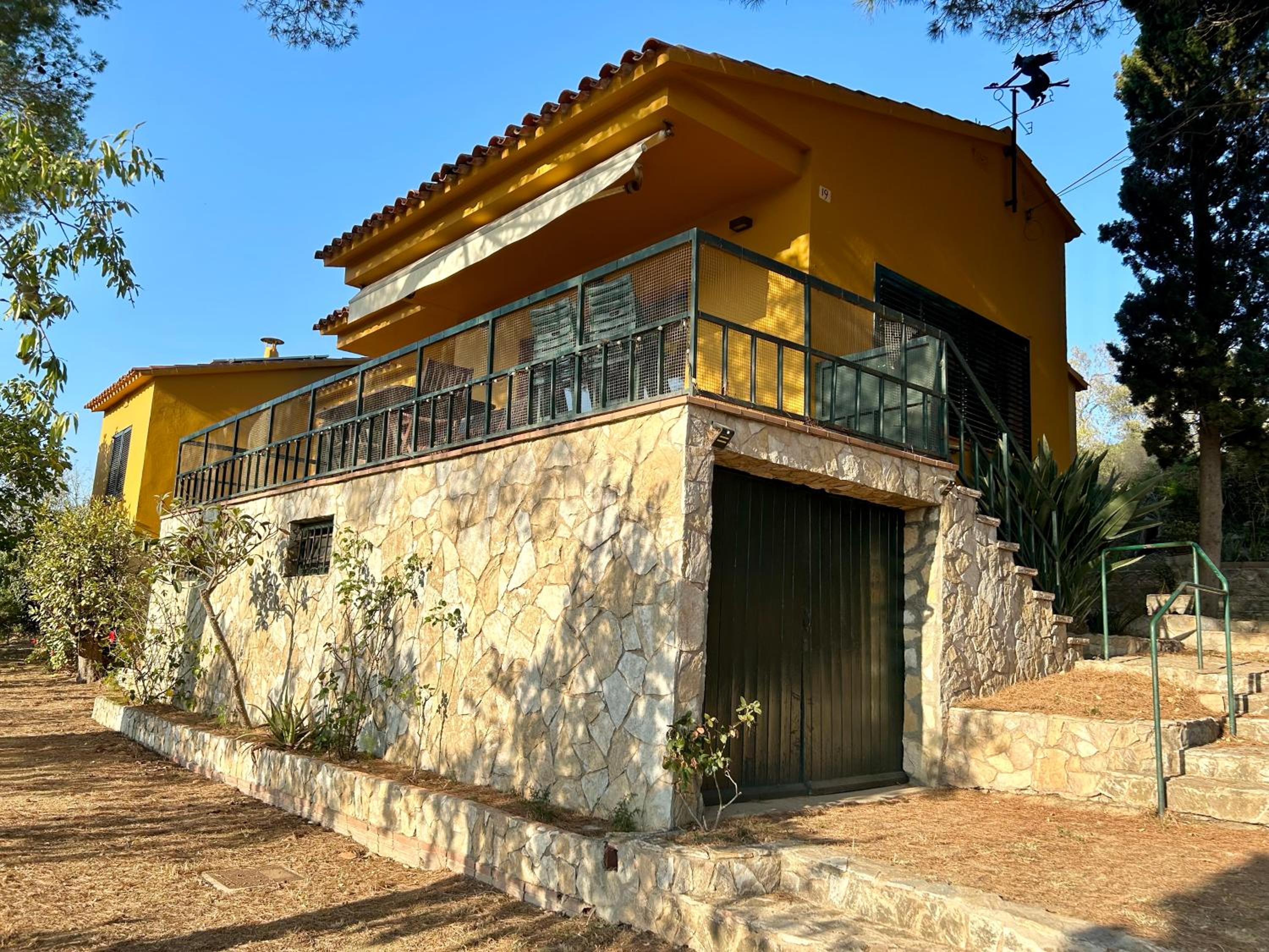 Casa amb piscina i jardí a Palamós per 6 persones view 4