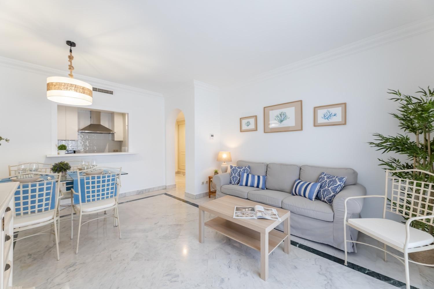 MARBELLA HOME RENTALS - Marina Banus, Puerto Banus, 2BR Best location, pool & parking view 2