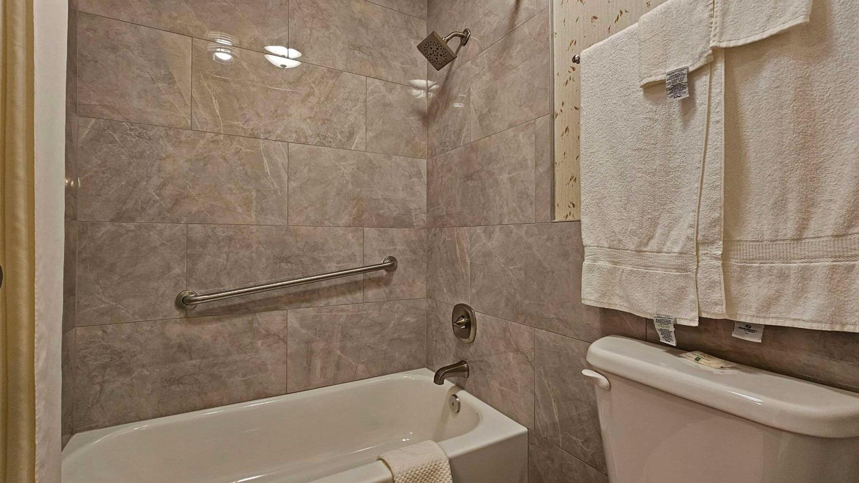 Quality Inn Ennis