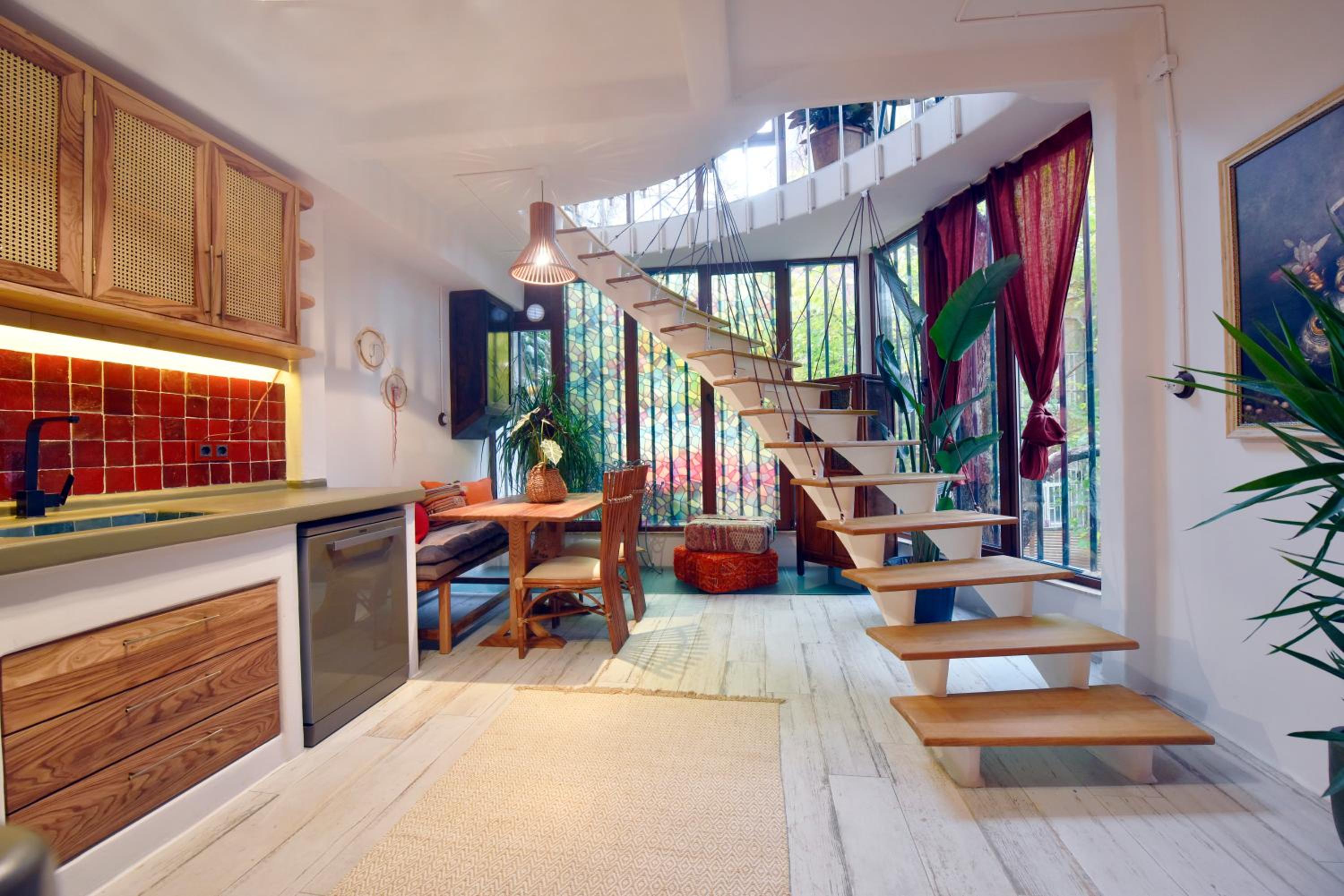 Boheme House with Bathtub & Terrace