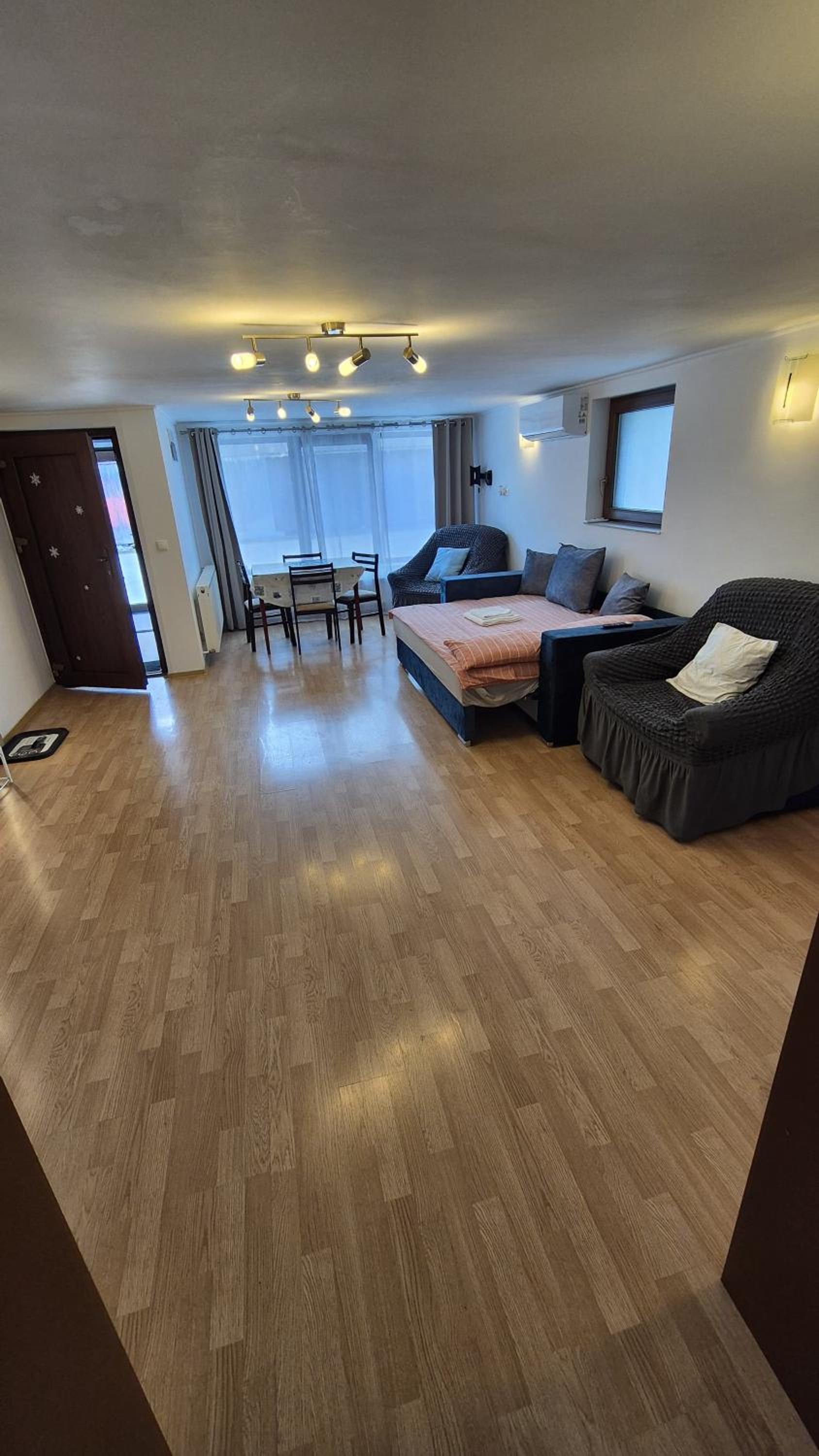 Matei Rent Apt