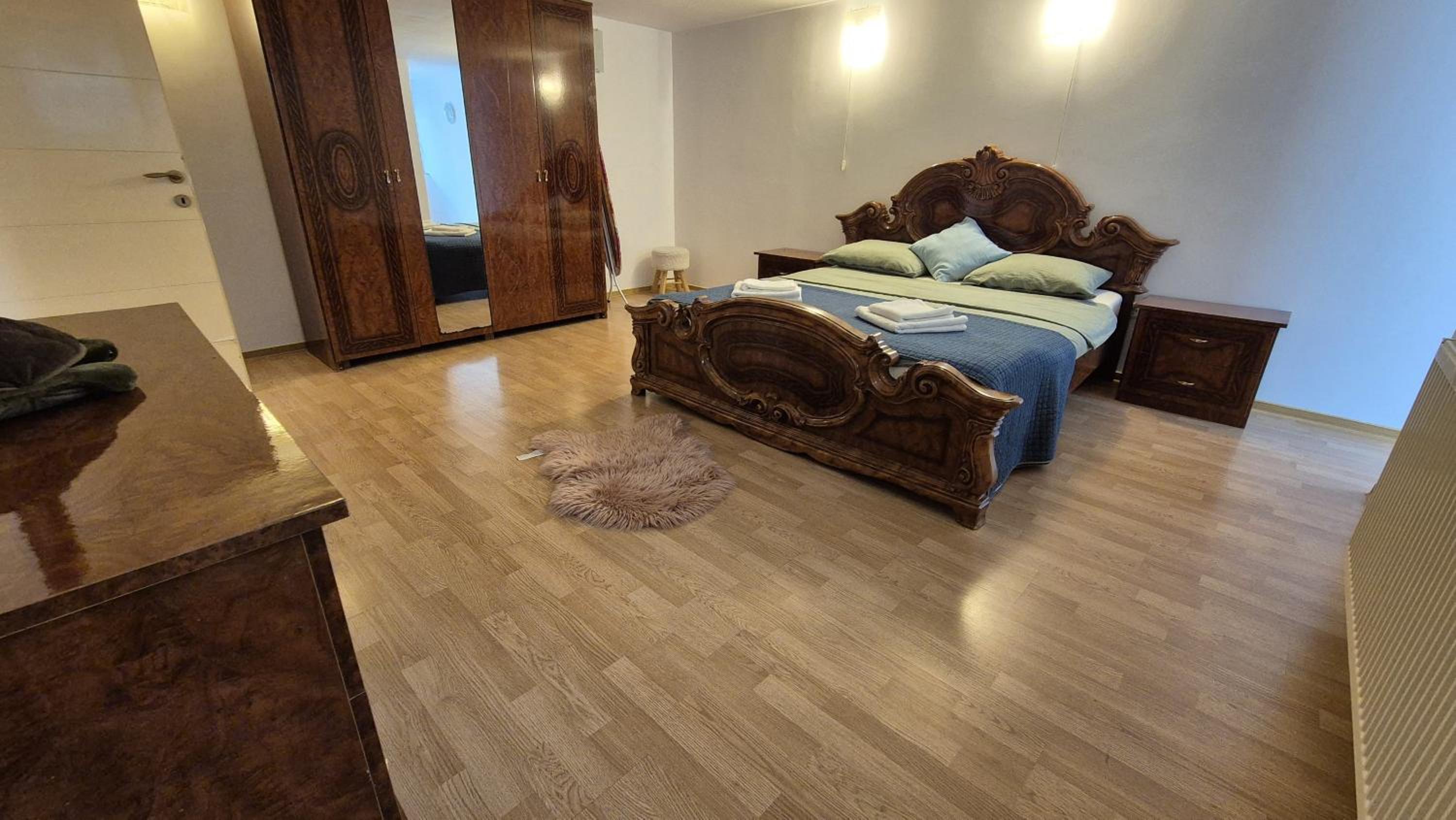 Matei Rent Apt