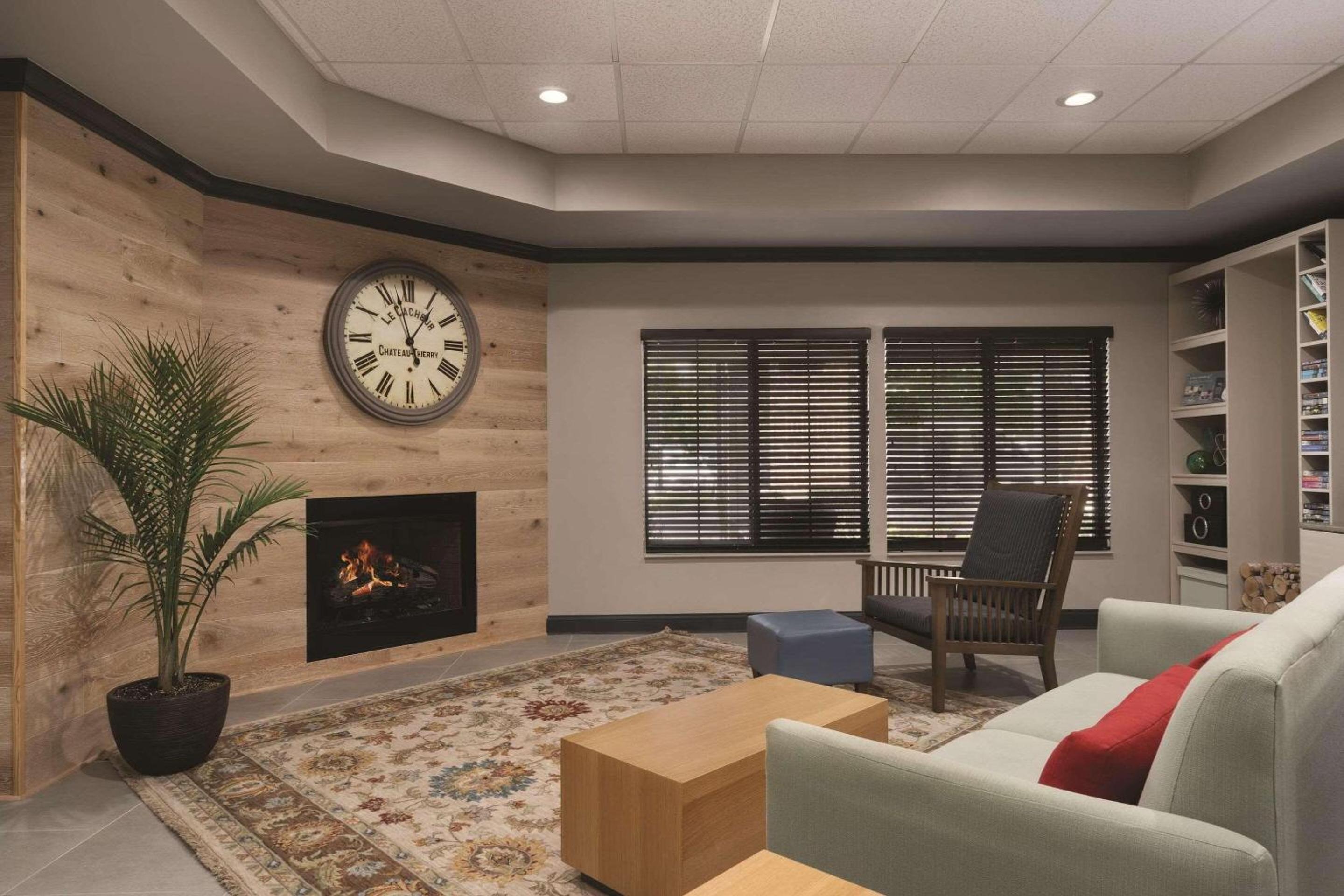 Country Inn Suites by Radisson Raleigh-Durham Airport NC - Property Image 29