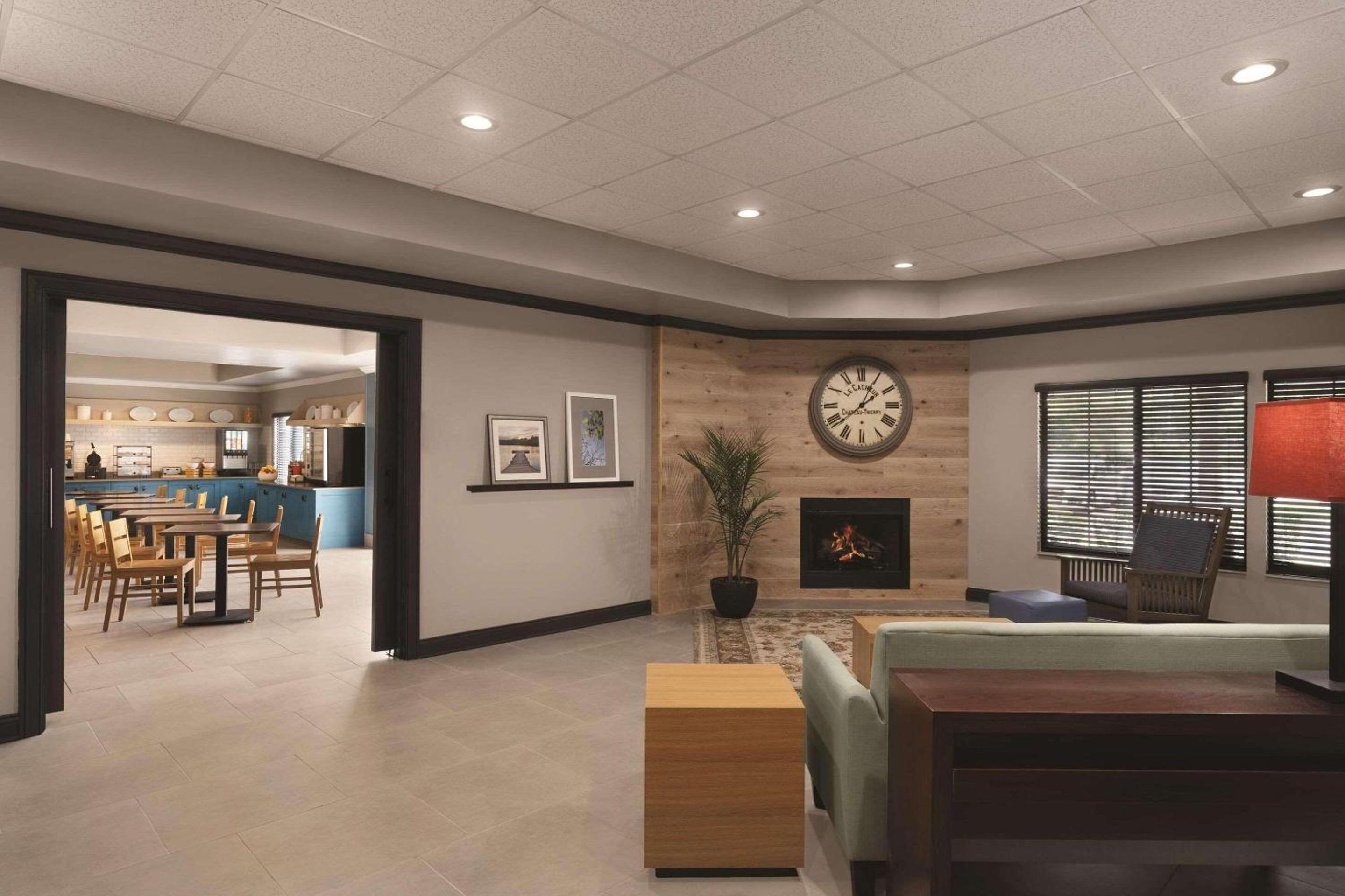 Country Inn Suites by Radisson Raleigh-Durham Airport NC - Property Image 30