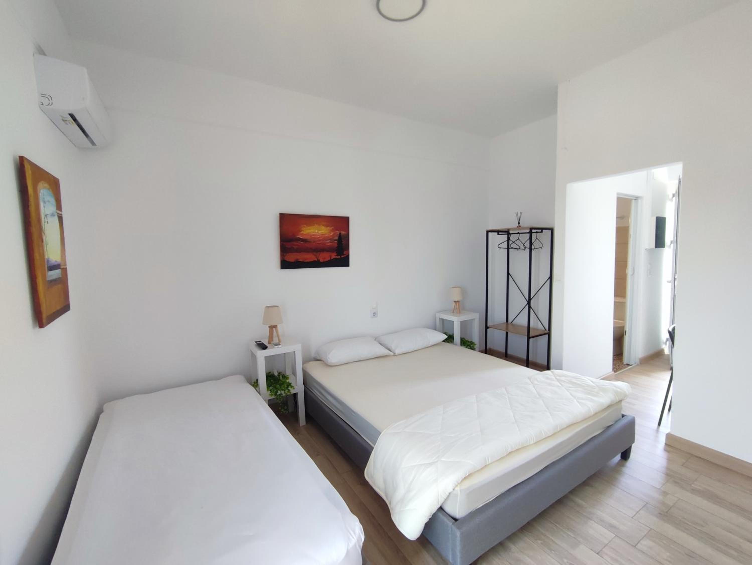 Karavaki apartments