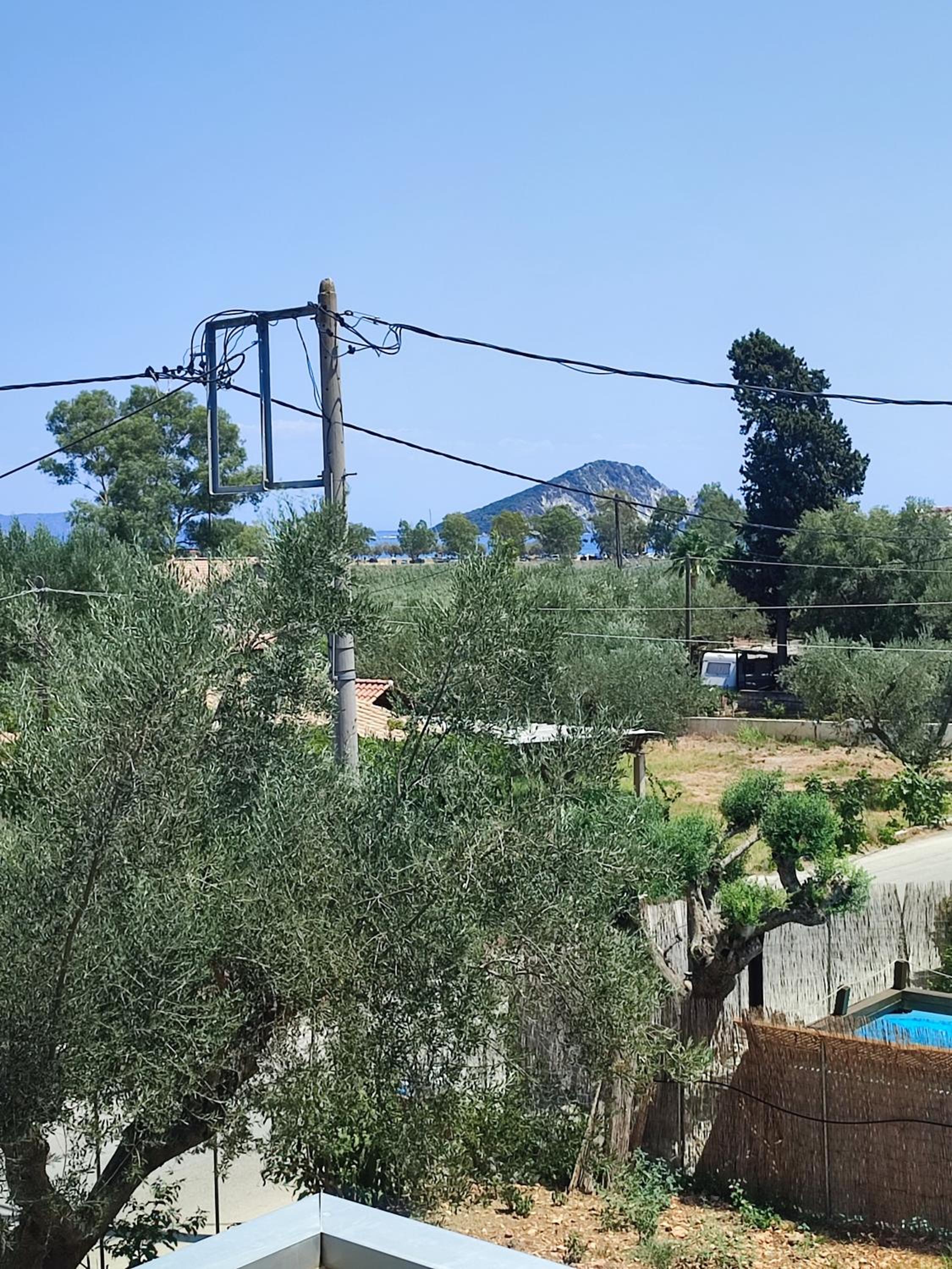Karavaki apartments