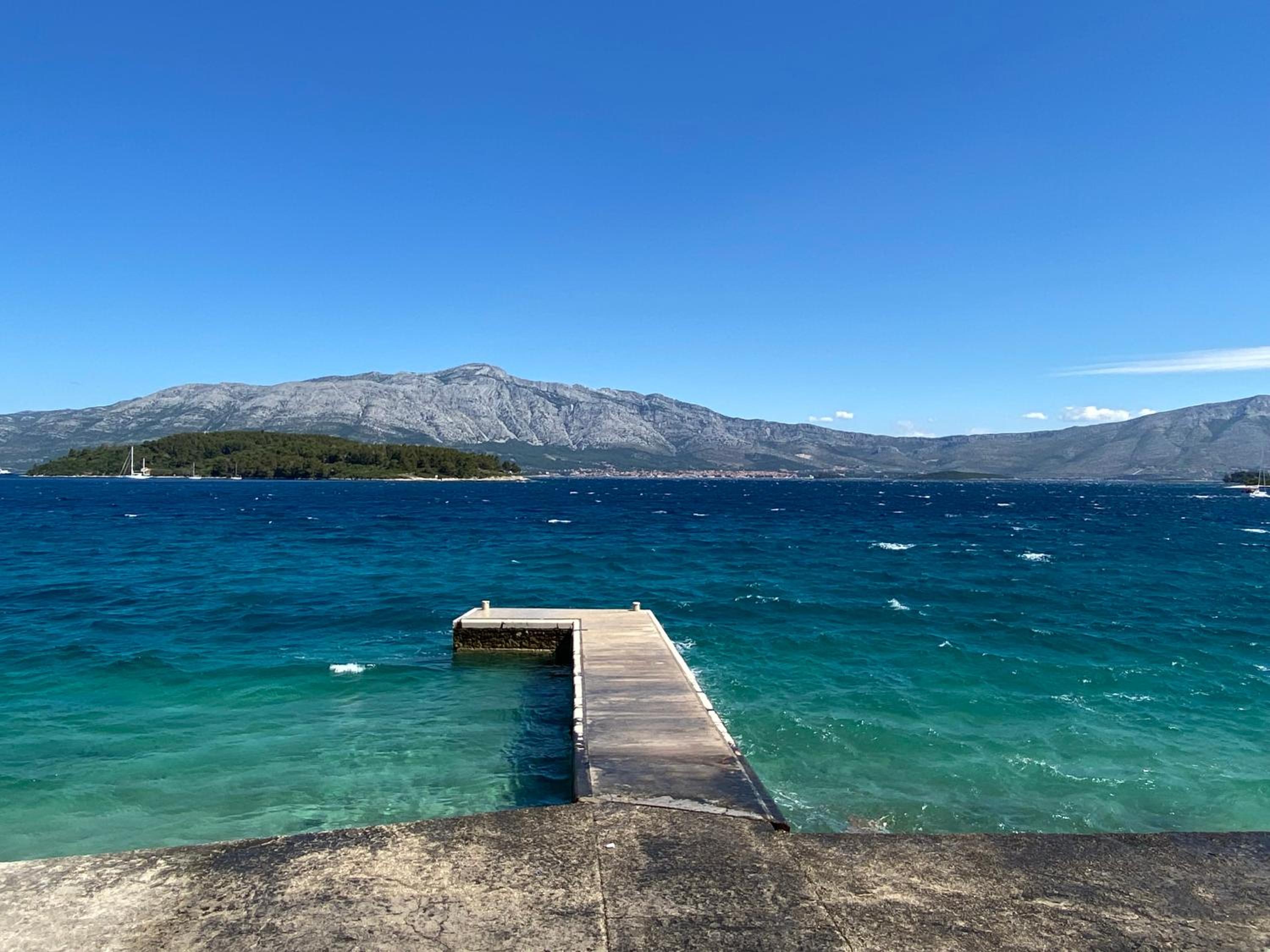 SUNNY BLUE