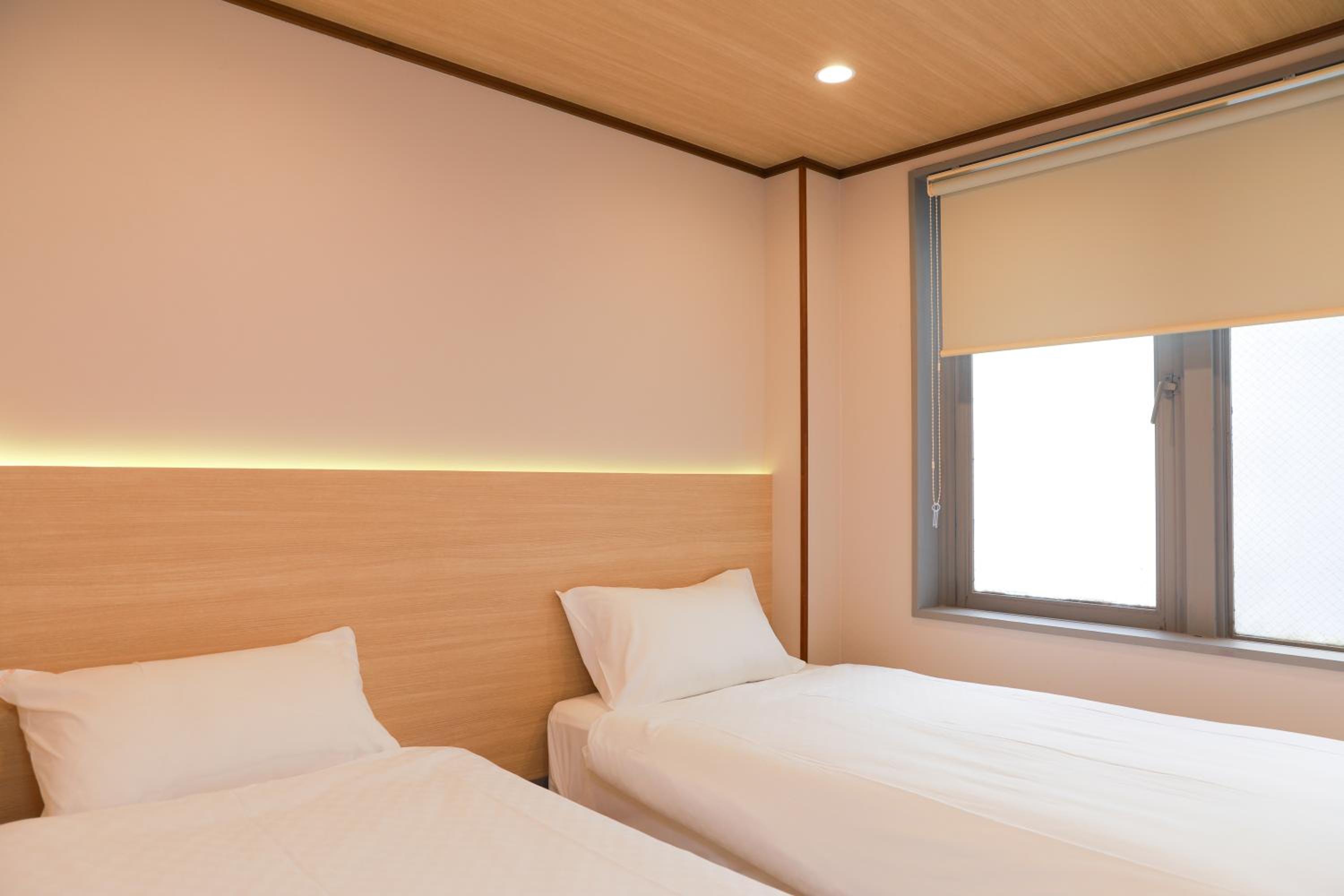 OYASUMI Ice&Hotel