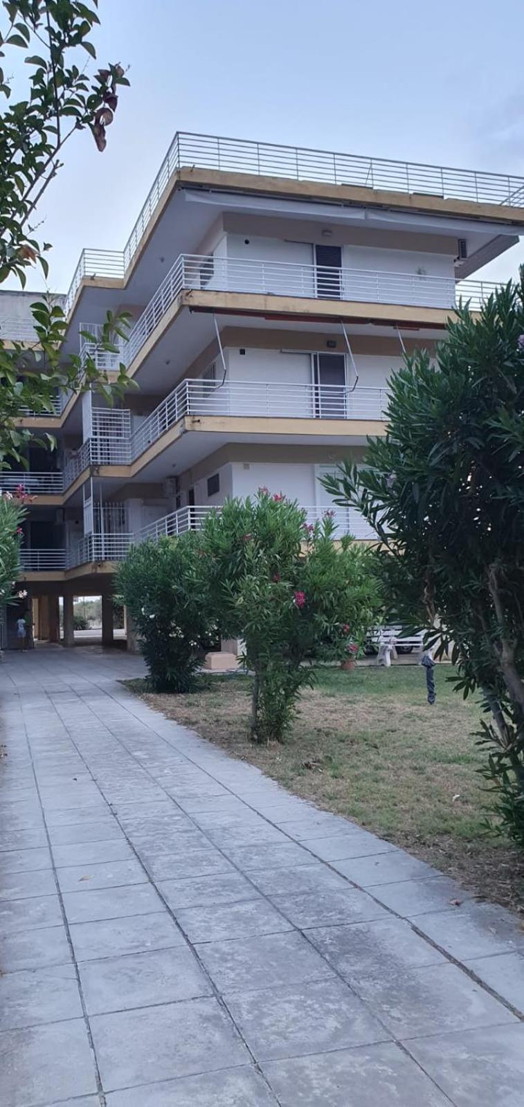Atlantida Beach Apartment