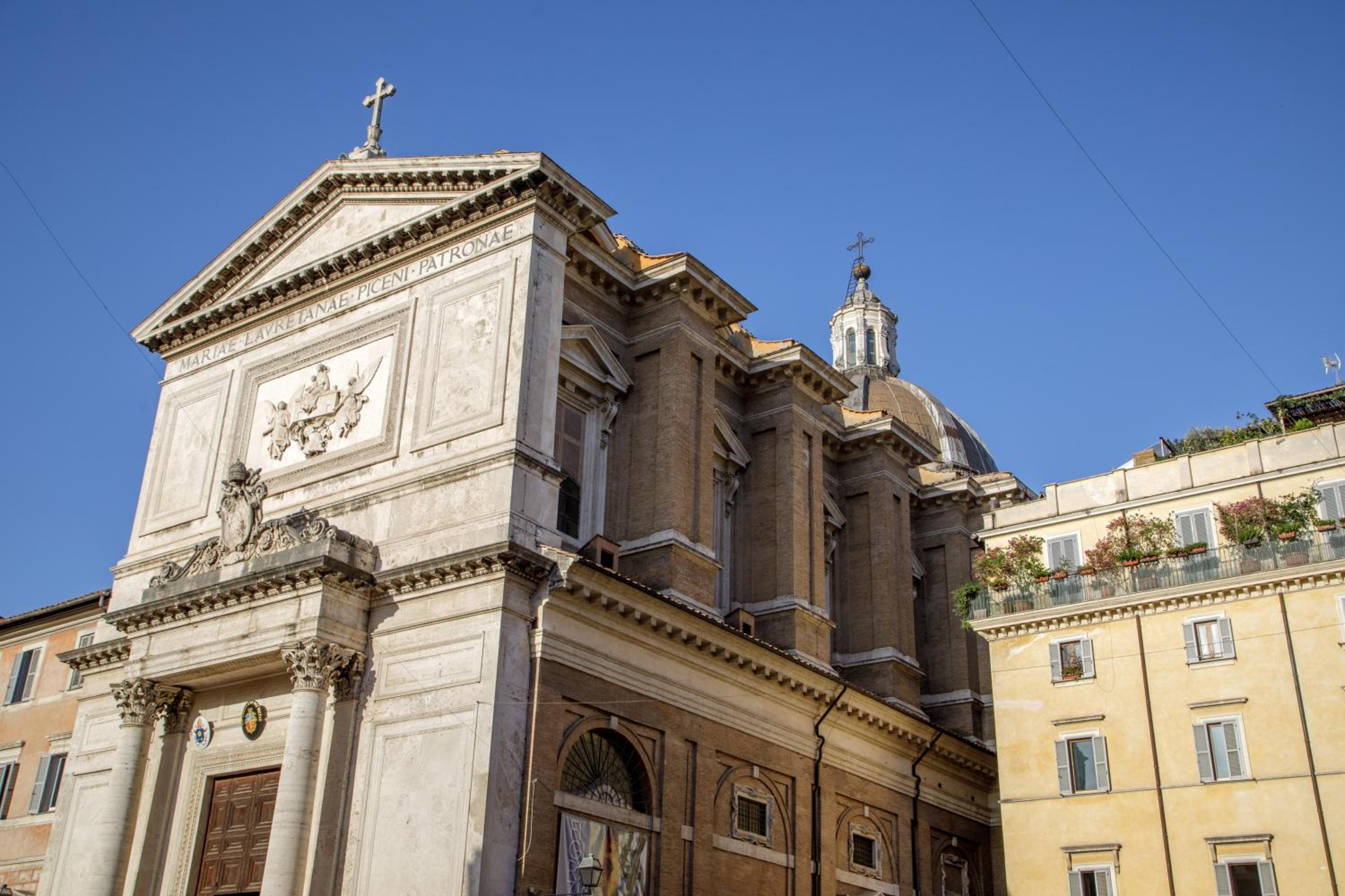 The Right Place 4U Navona Luxury Rooms