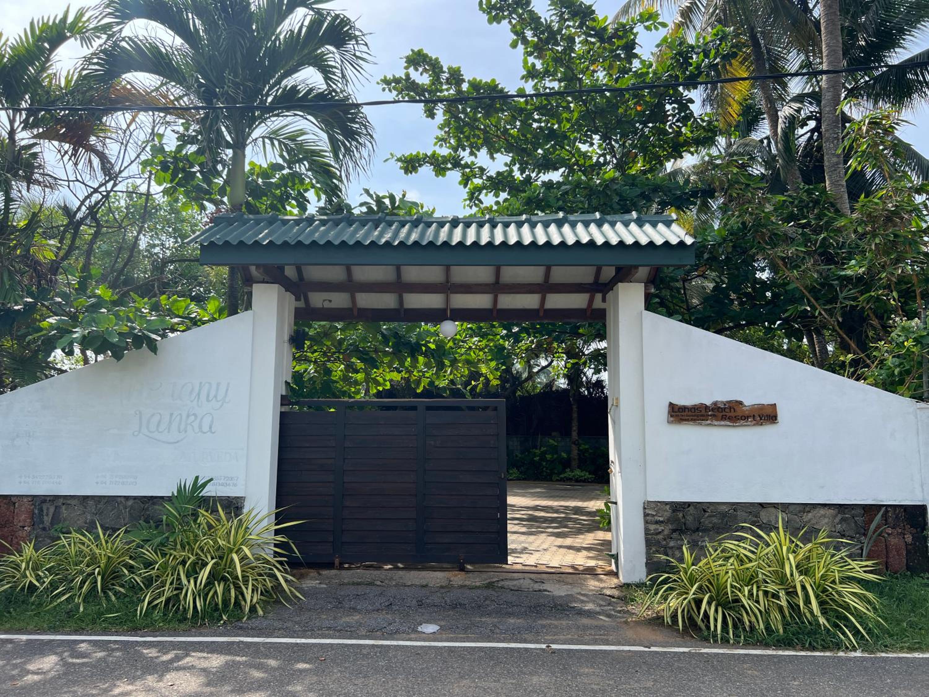 Lohas Beach Villa
