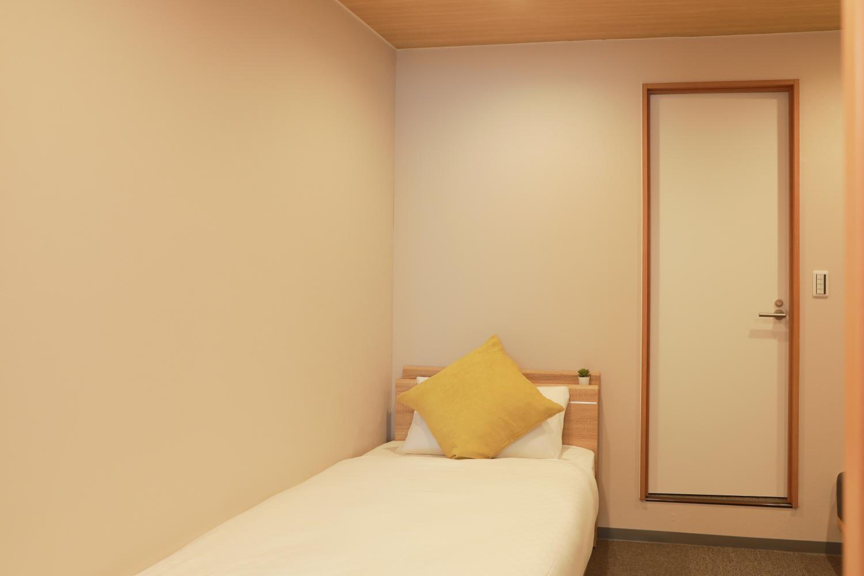 OYASUMI Ice&Hotel