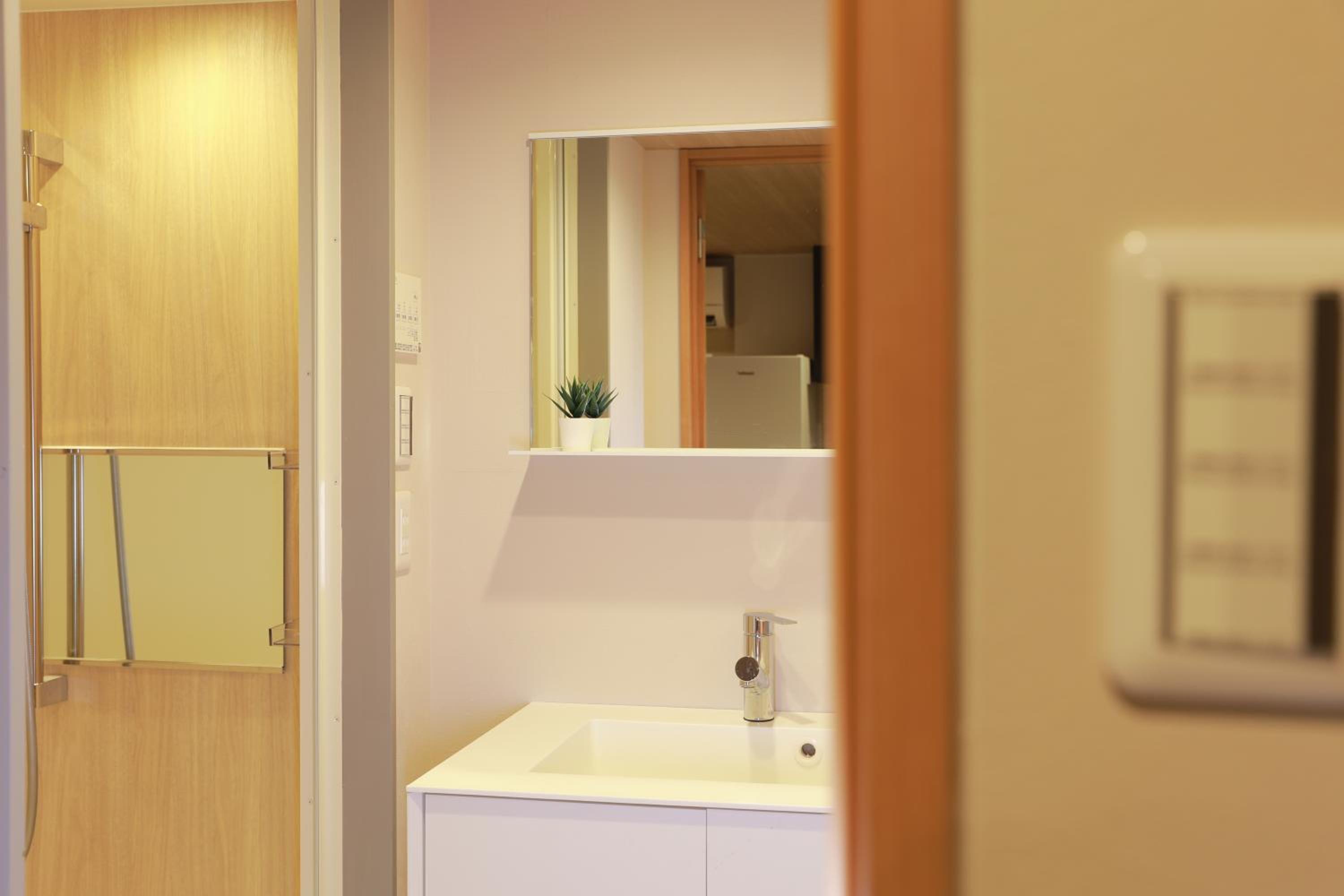 OYASUMI Ice&Hotel