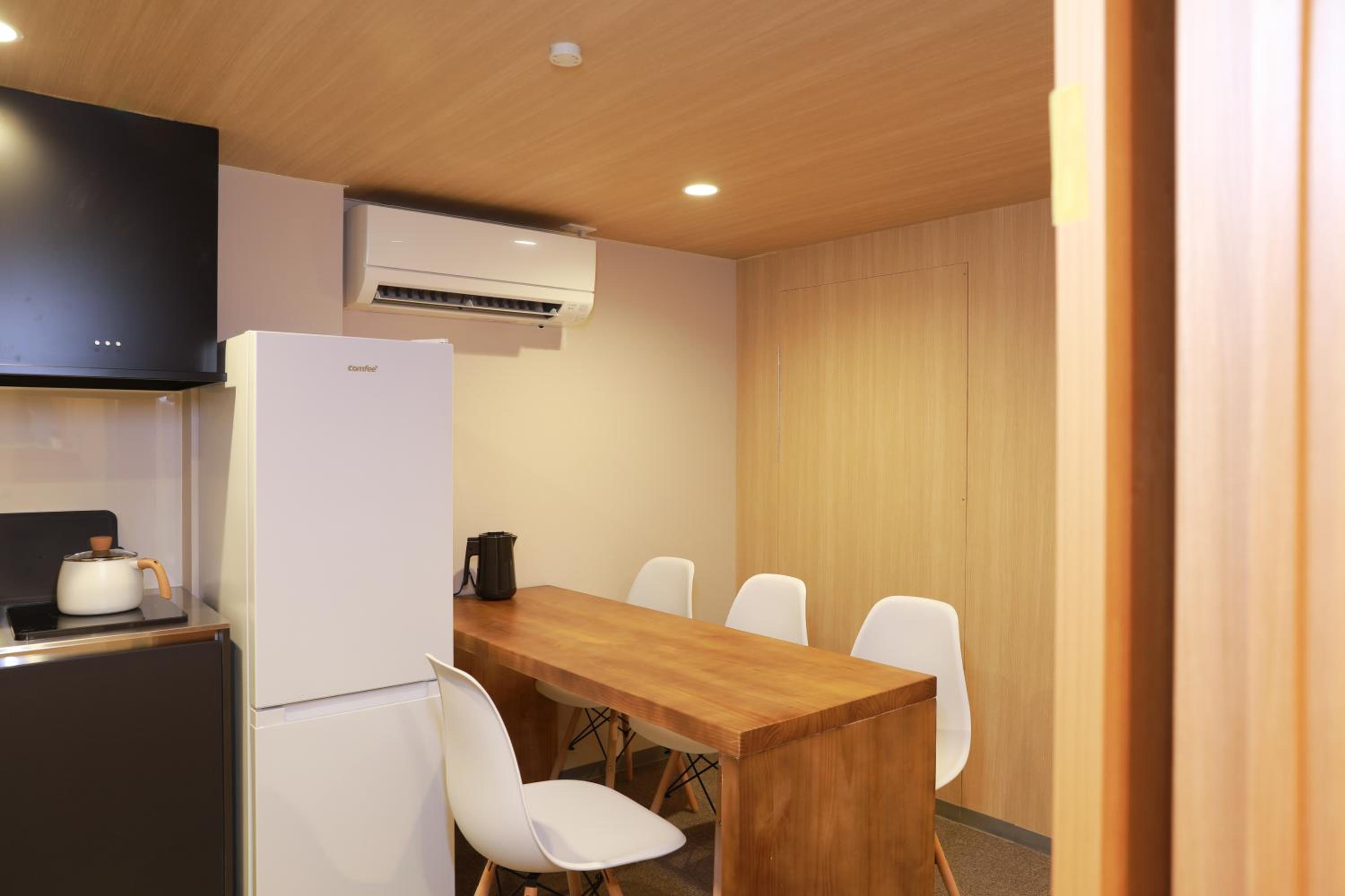 OYASUMI Ice&Hotel