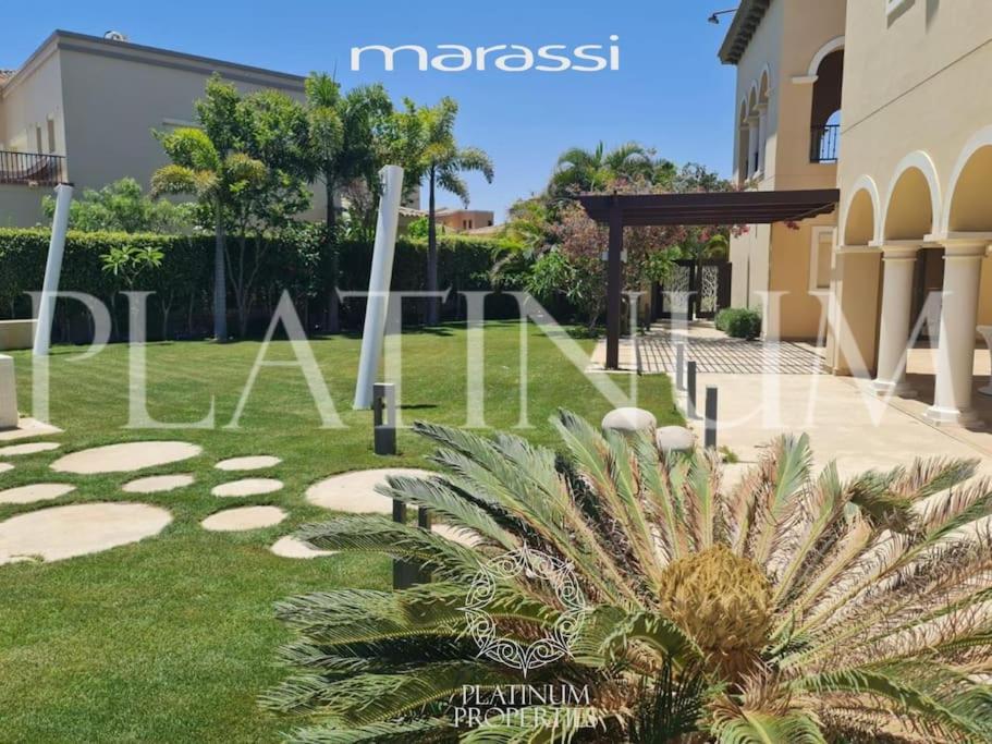 Golf and Lake View Villa Marassi with private pool view 4