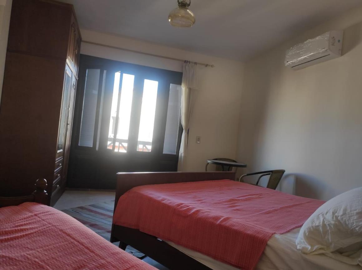 Cozy chalet at Lazorde Bay, Sidi Abdel Rahman C16 view 4