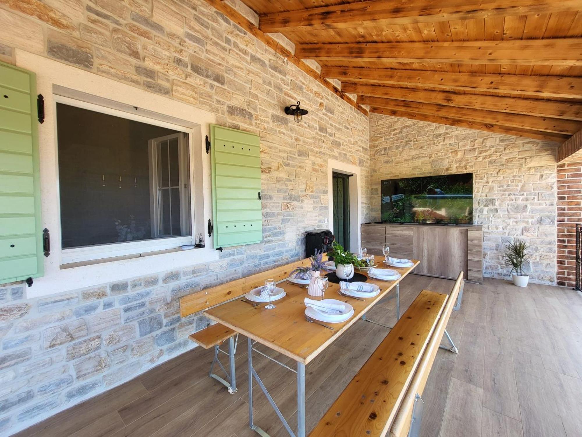 Villa Green Rustic Serenity view 5