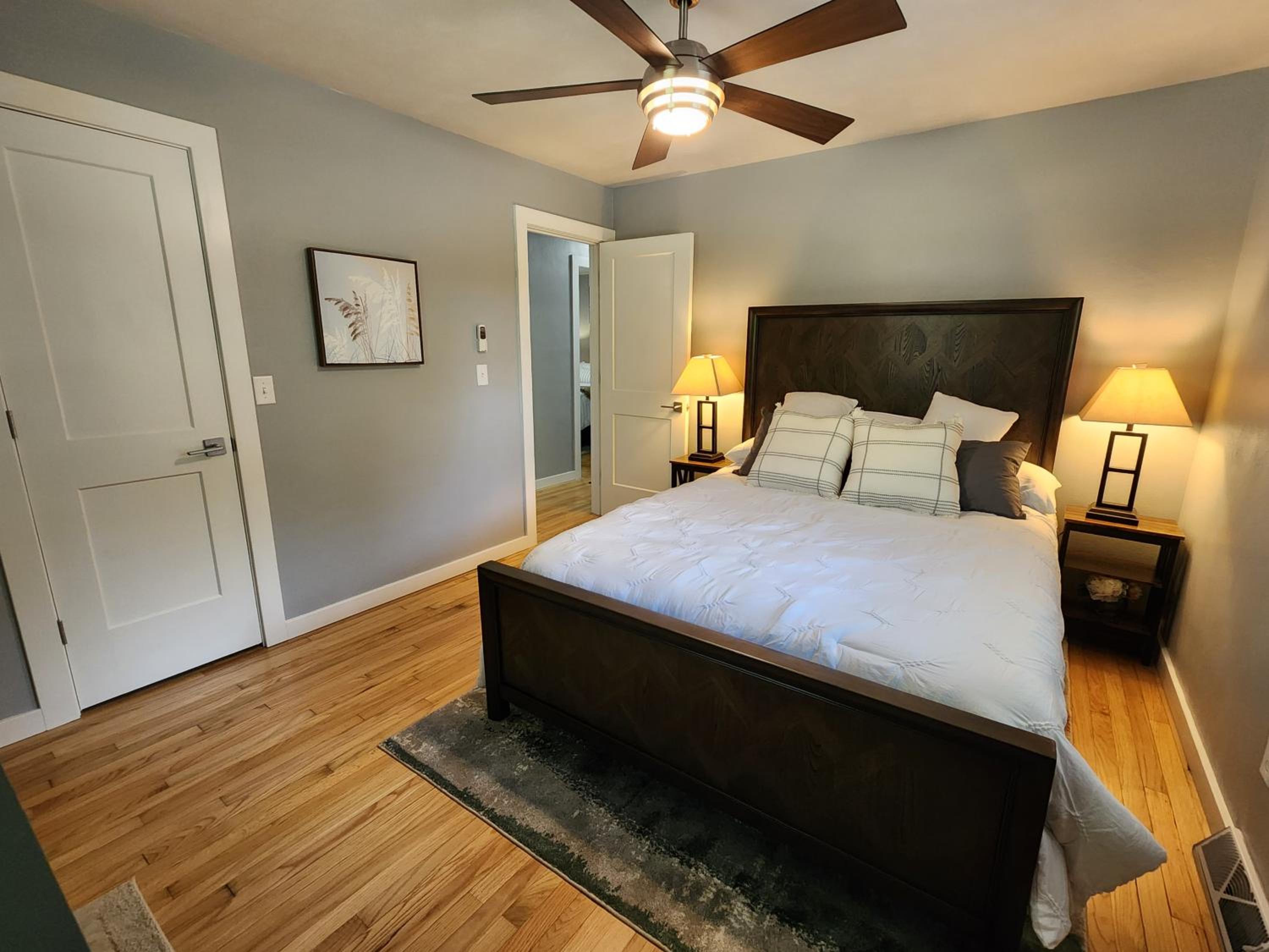 Bloomington Vacations - Countryside Guest Home, Near IU, Family-Friendly - Property Image 4