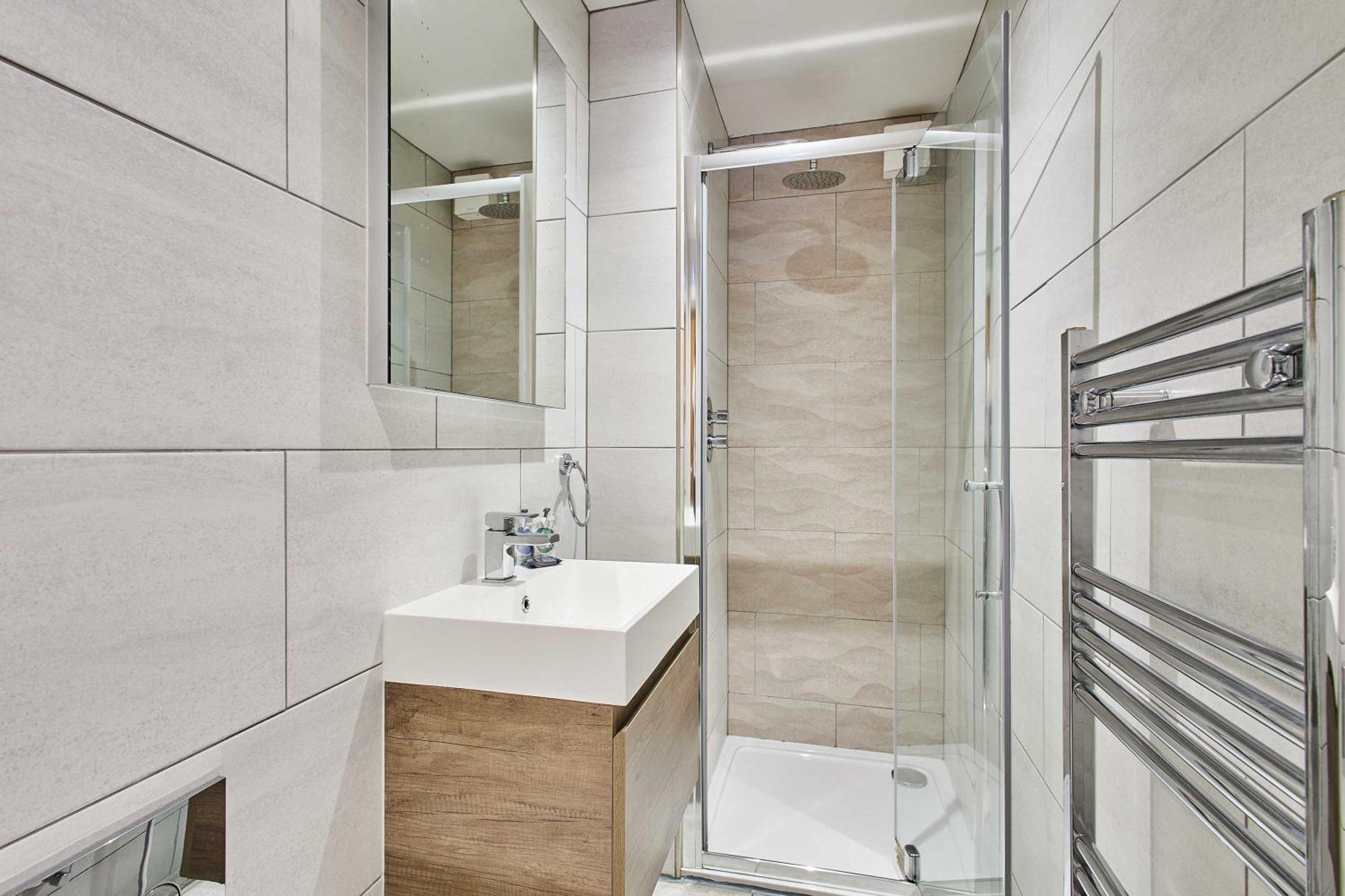 Host & Stay - Mayford Studio view 3