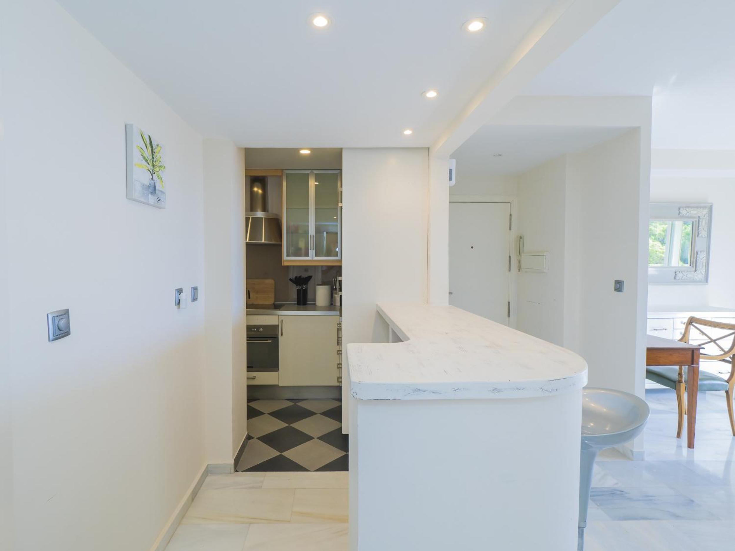 Marbella Vacations - Cubo's Apartamento Bono Beach Marbella - Property Image 12