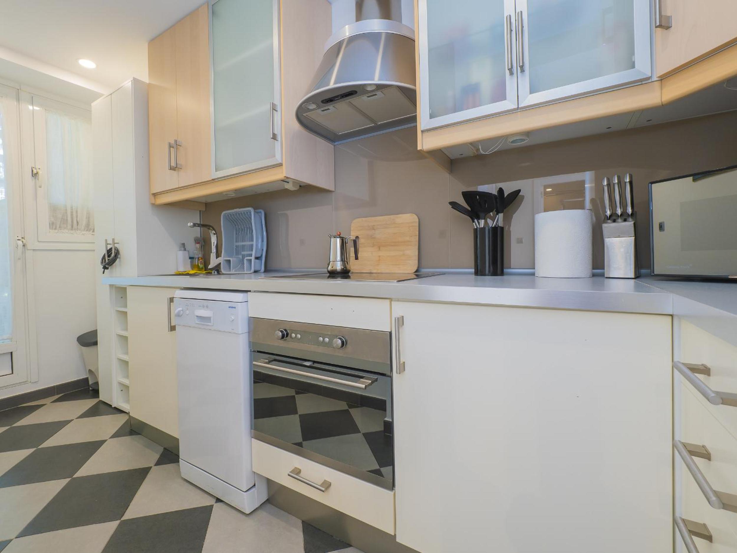Marbella Vacations - Cubo's Apartamento Bono Beach Marbella - Property Image 13
