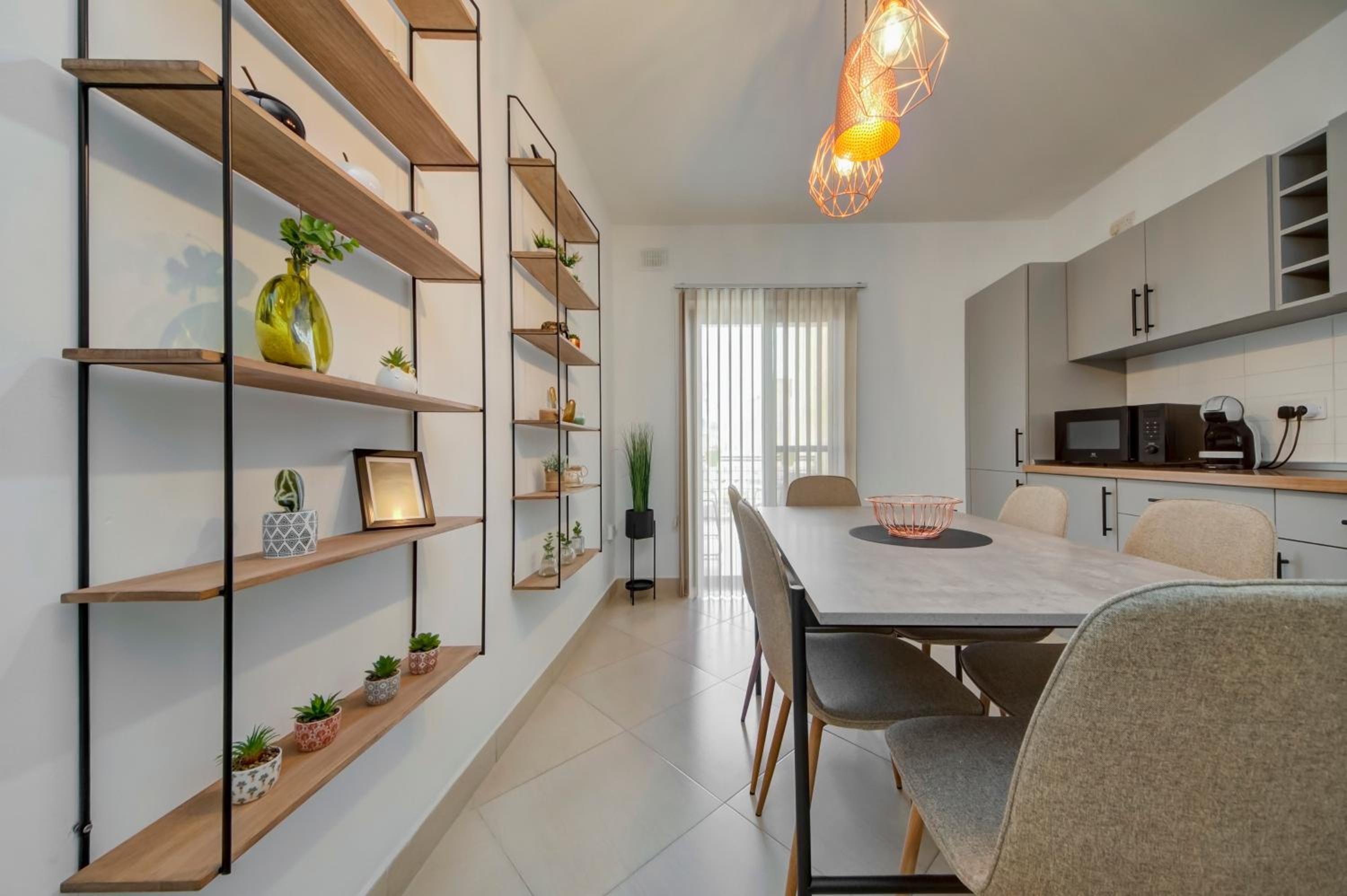 Stylish 3BR home with Spacious Terrace in Luqa by 360 Estates view 4