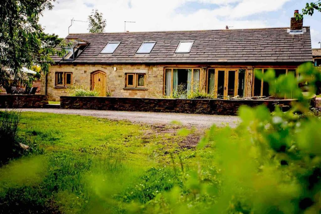 Hotel Four Bed Barn Conversion Junction 37 38 M1