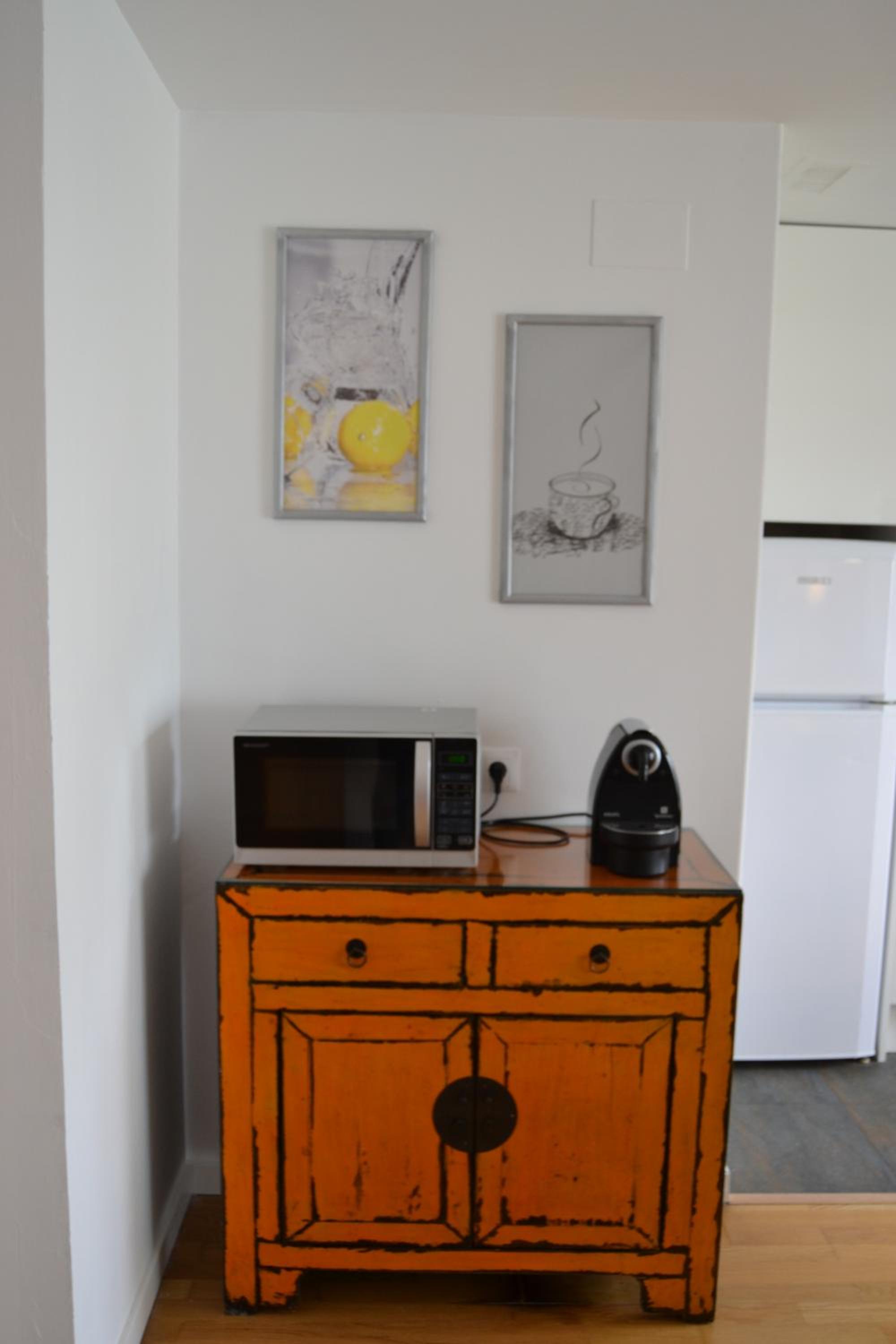 Ventanal de Saras Petfriendly Garaje Trastero y Chimenea - Arafita Apartamentos
