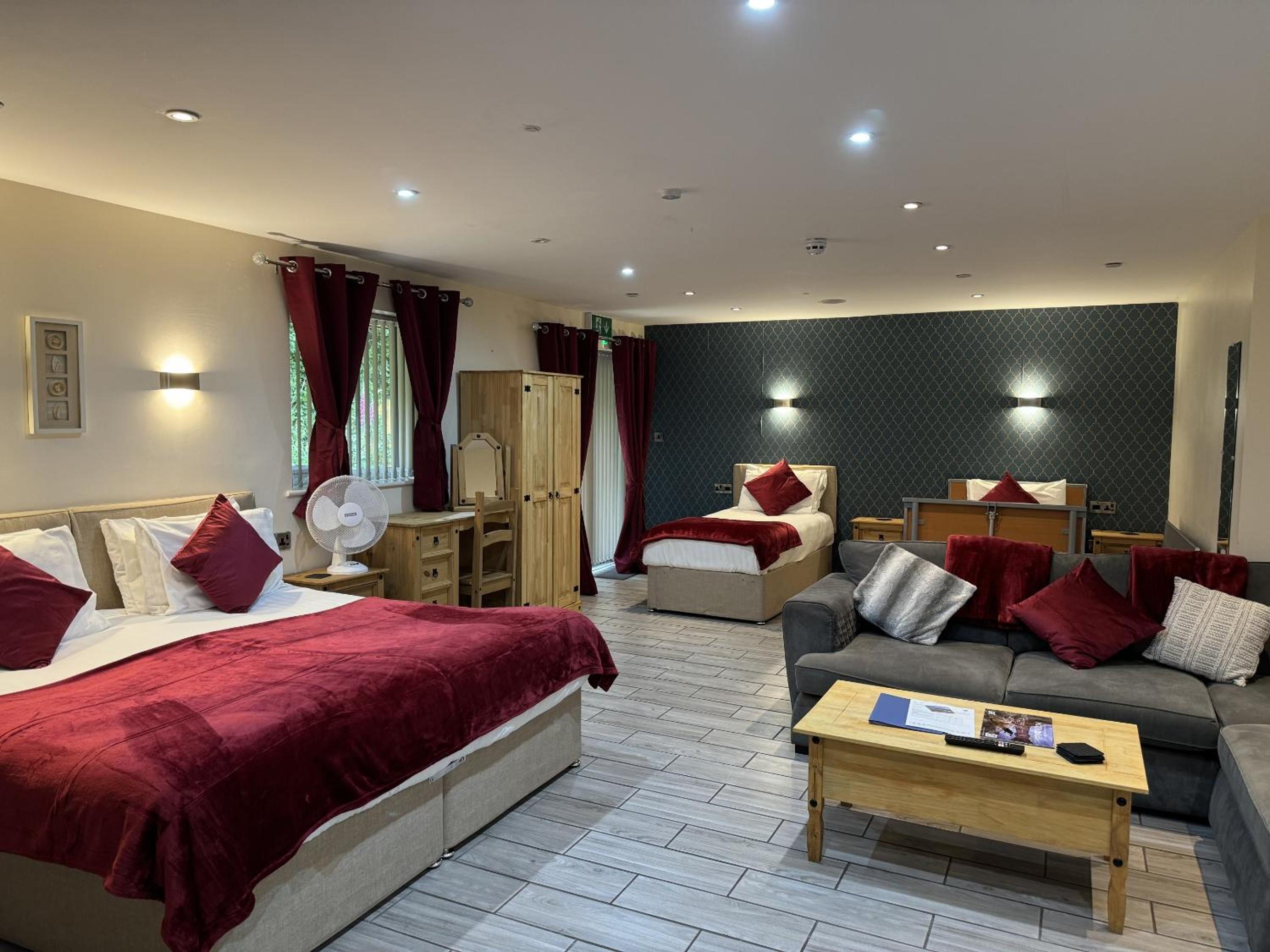 Barmouth Beach Club