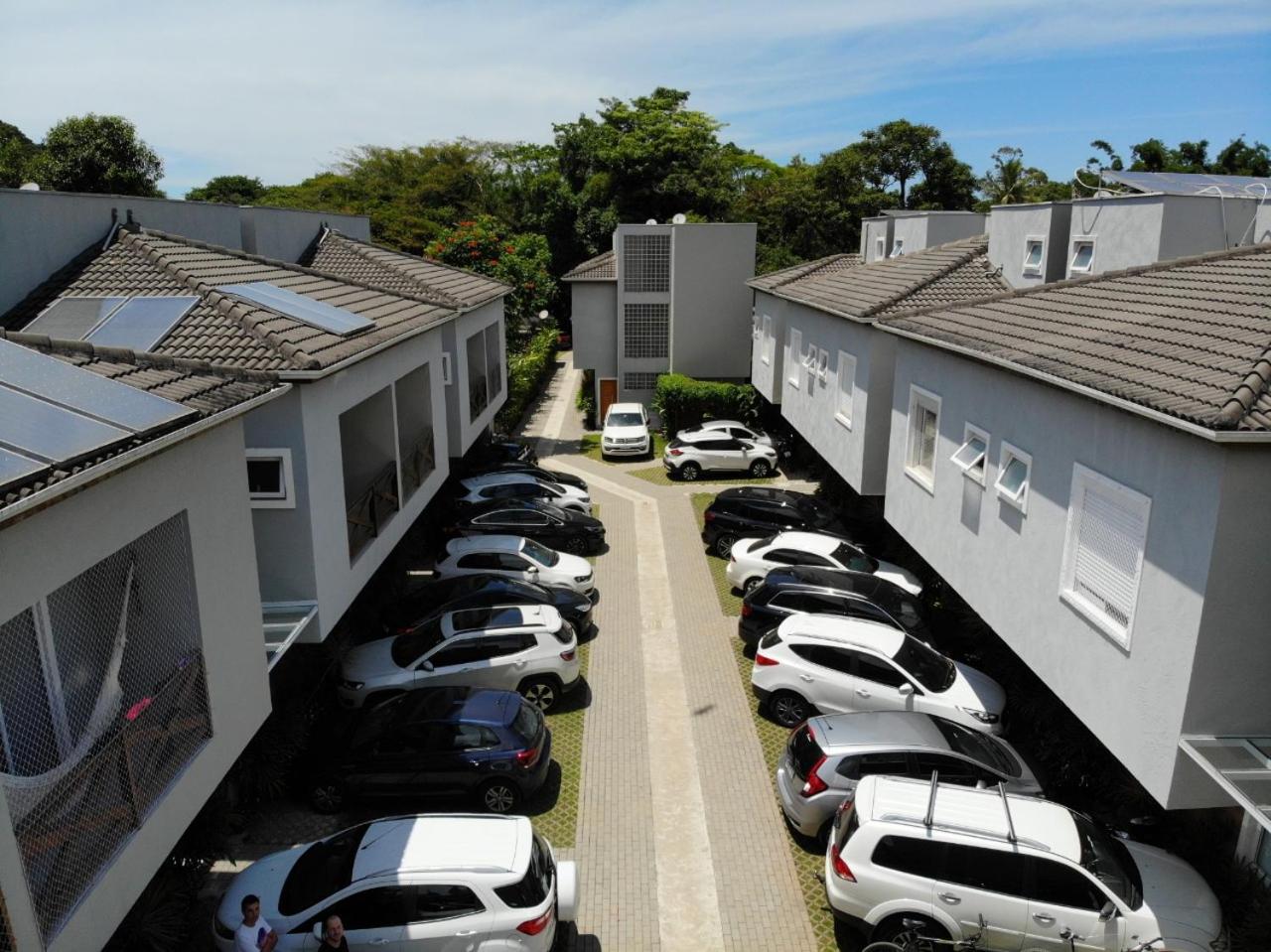 Linda casa com piscina próximo à praia Juquehy